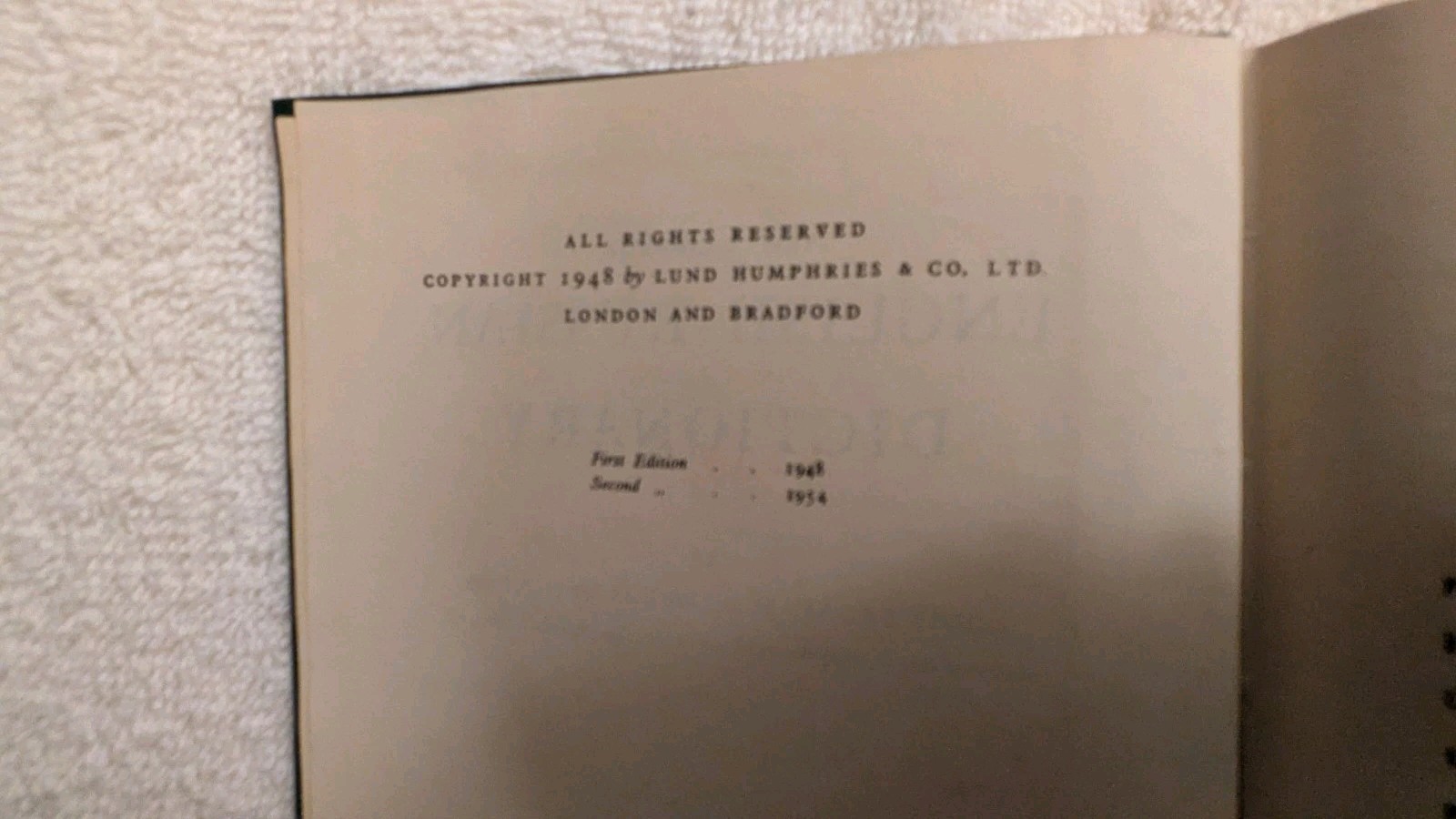 NEW COMPLETE RUSSIAN-ENGLISH DICTIONARY, 1954, HB, 2E, 1111 Pg, Lund Humphries