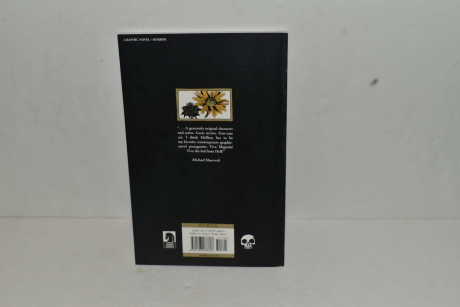 HELLBOY, VOL. 7 THE TROLL WITCH & OTHERS By Mike Mignola (RPB1092)