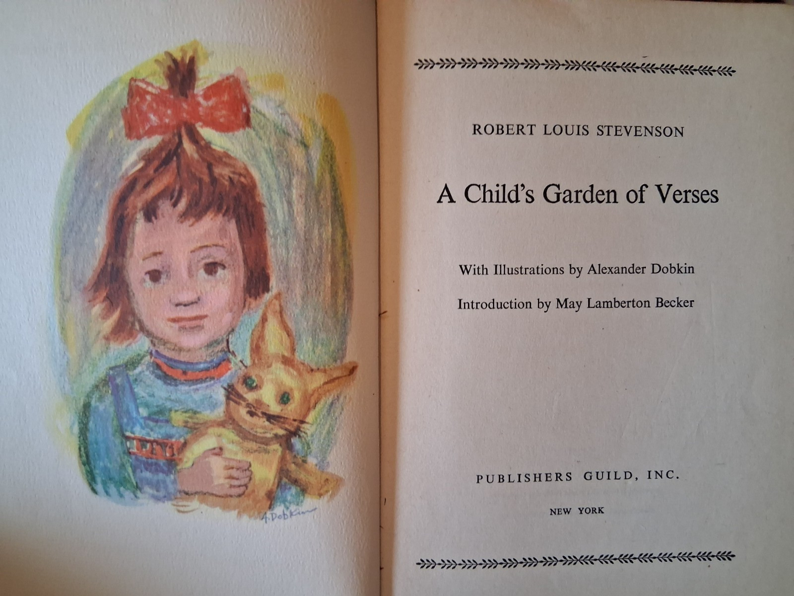 Collection of 7 classic novels presented by Publishers Guild of New York 1946