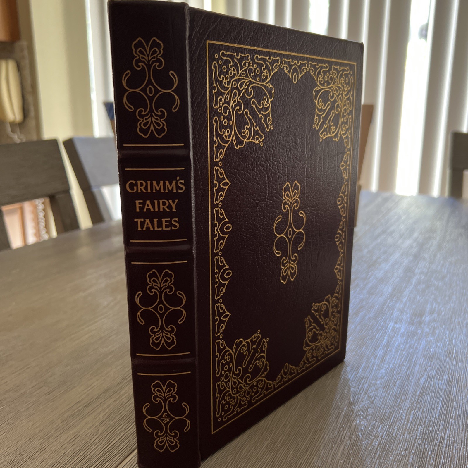 Vintage Grimm’s Fairy Tales Leather Bound HC Book- Collector’s Edition (1980)