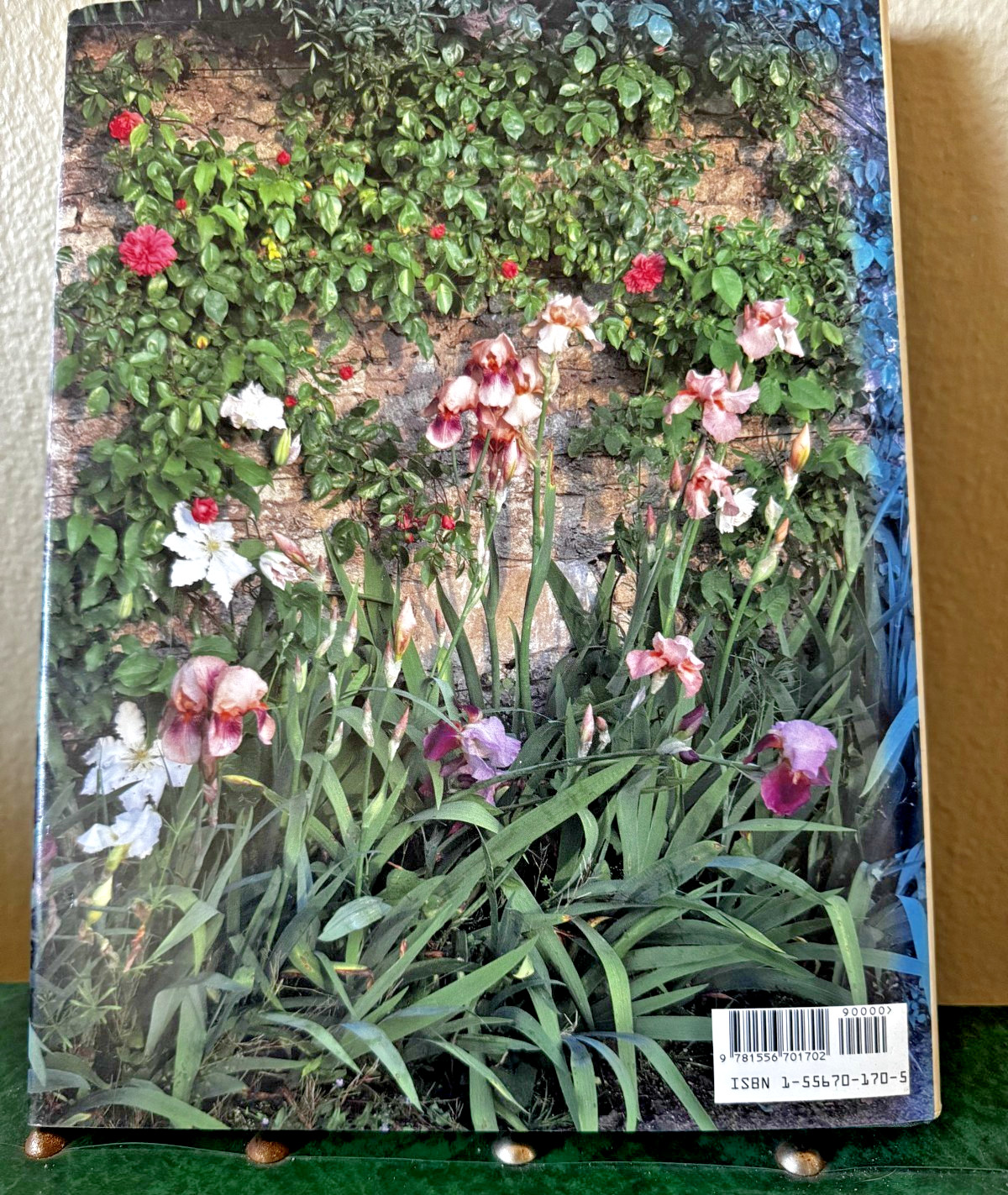 The Gardens of Russell Page HC 1991 Marina Schinz Gabrielle van Zuylen