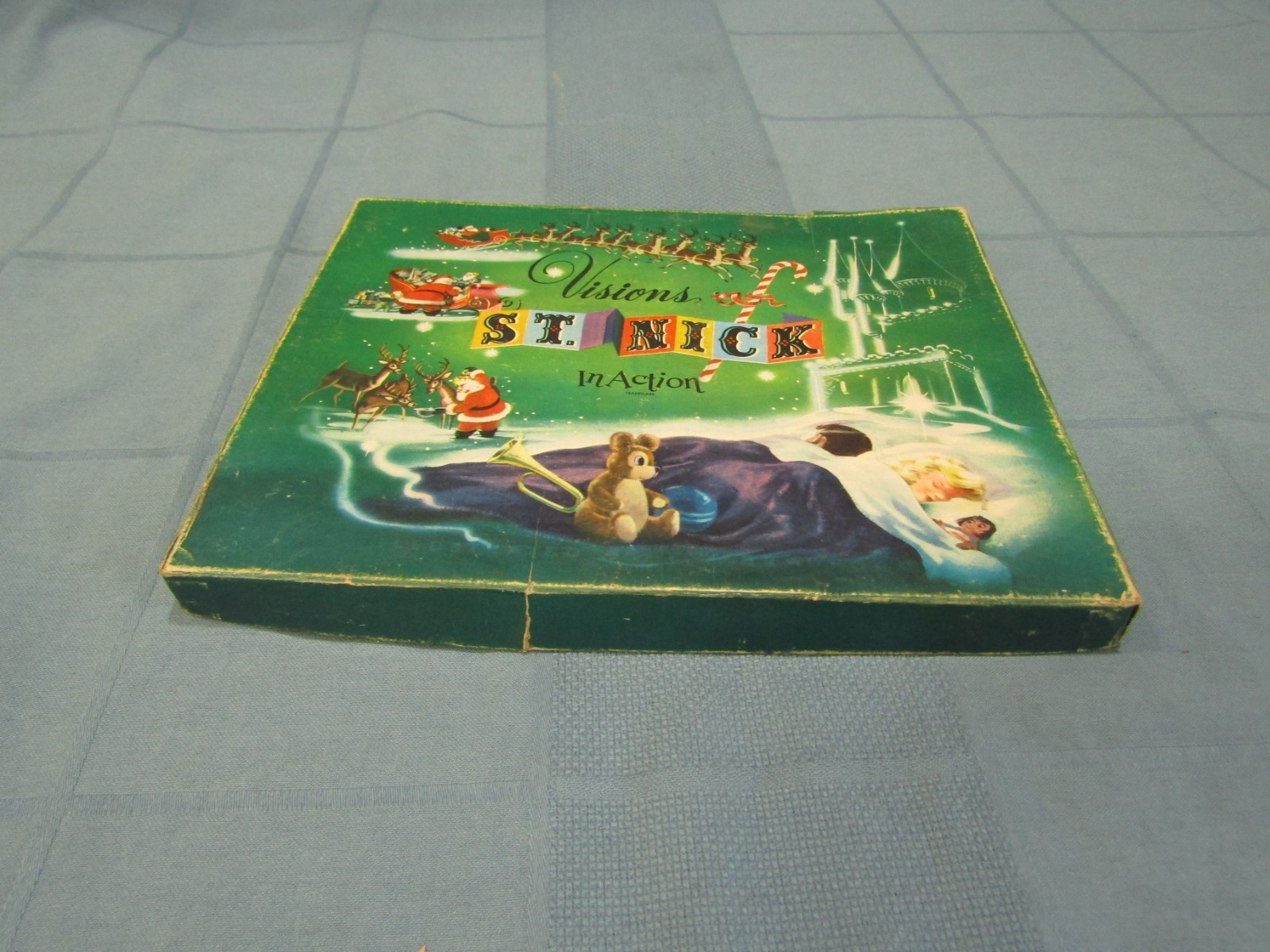 1950 Antique Children’s Christmas Pop Up Book „Visions of St. Nick in Action“