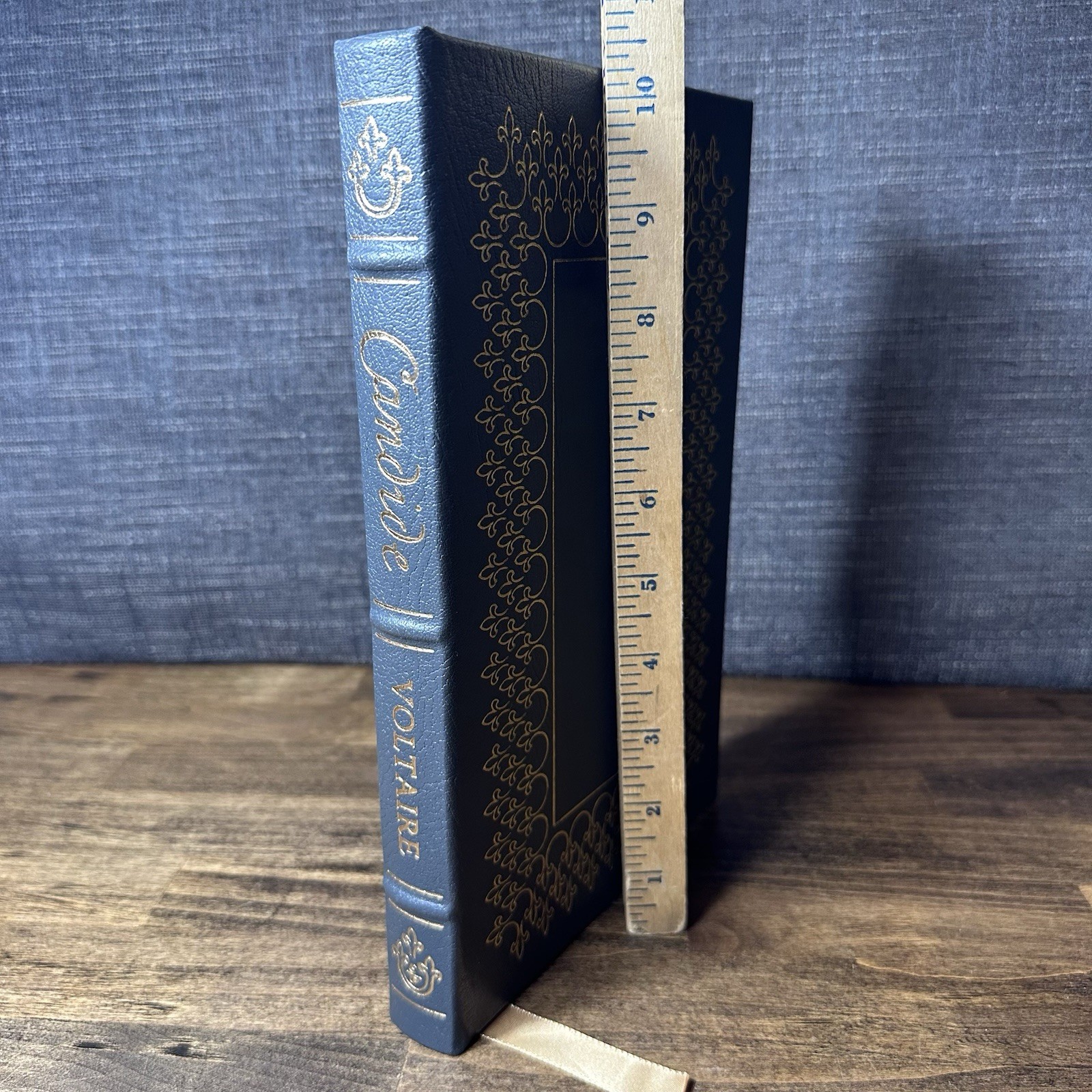 Easton Press Francois Candide Voltaire Leather Bound Gold Gilt 1977