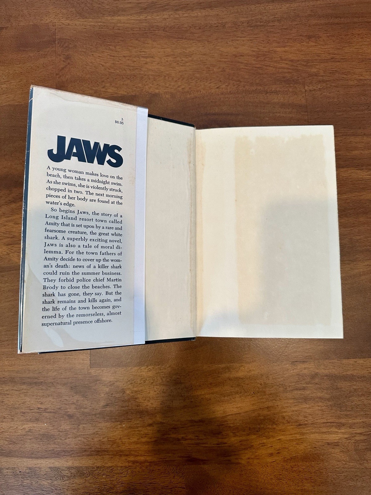 JAWS by Peter Benchley – Hardcover DJ Early Print (Gutter P25) – Doubleday, 1974