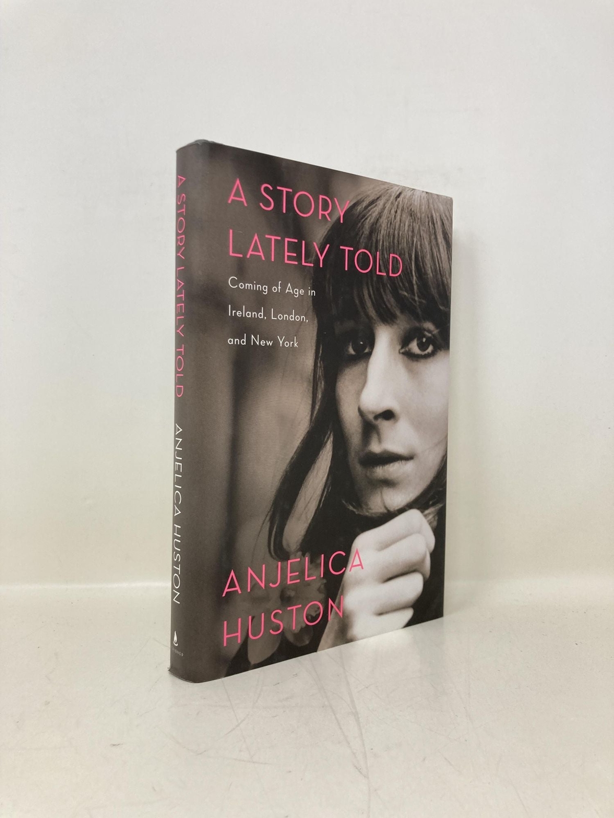Story Lately Told Coming of Age in Ireland London and New York by Anjelica 1st