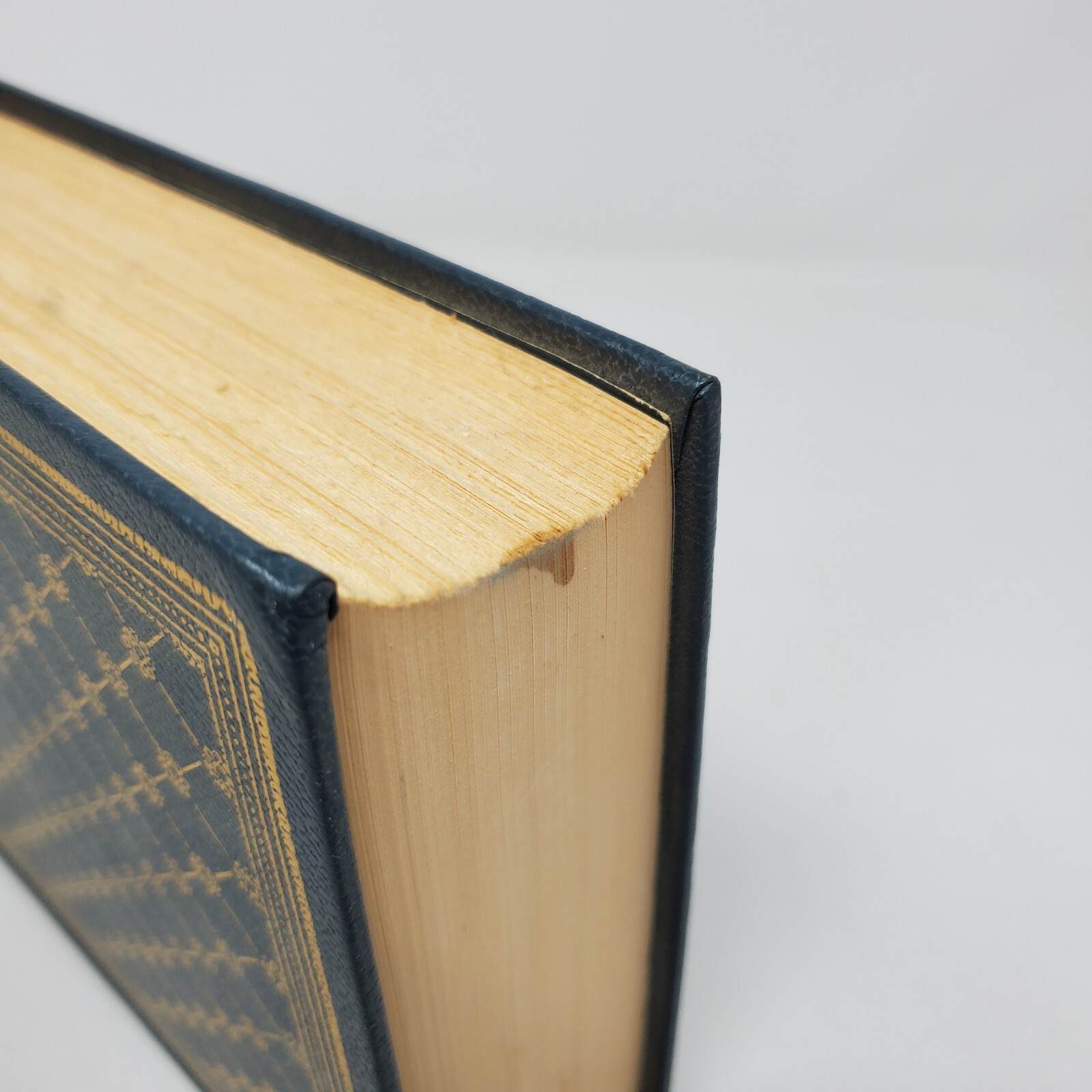 Vanity Fair A Novel by William Thackeray – International Collectors Library – HC