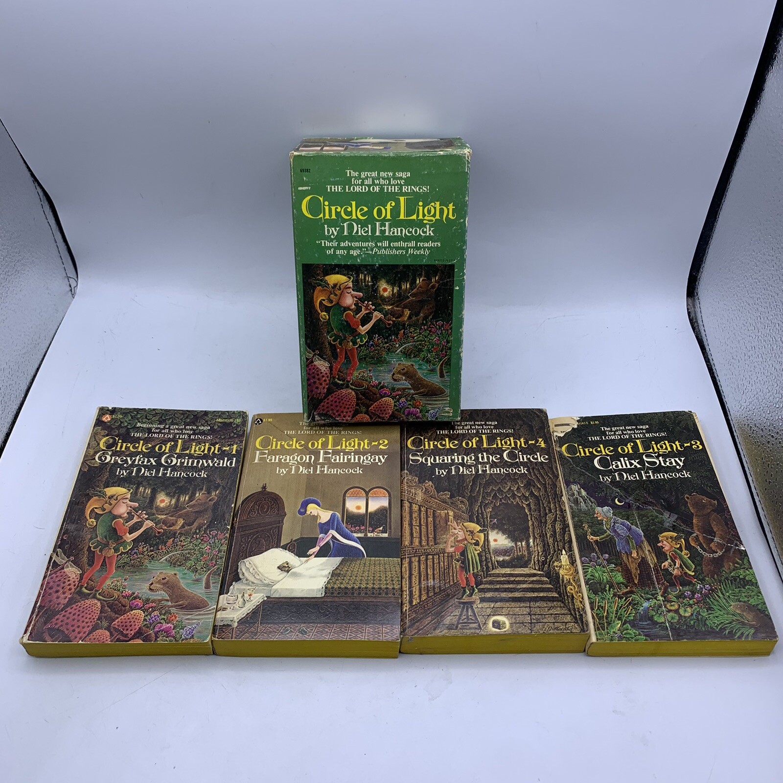 Circle of Light By Niel Hancock 4 Book Box Set 1977 *READ*