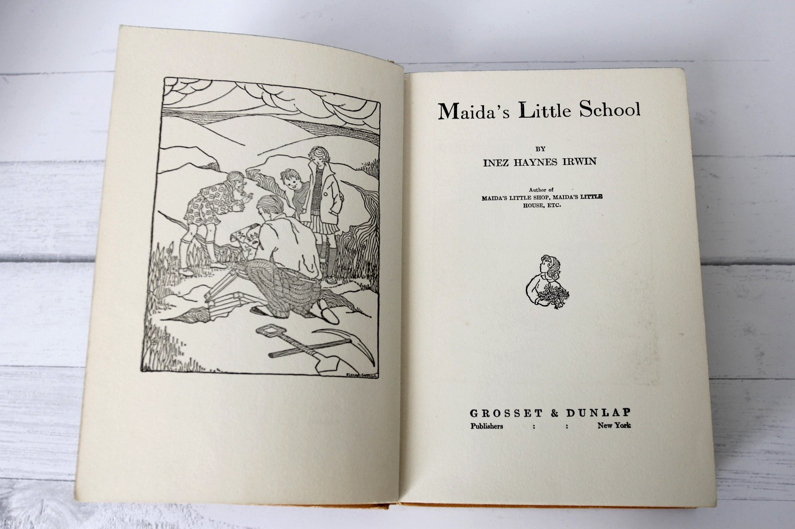 Maida’s Little School Inez Haynes Irwin 1926 Edition Yellow Hardcover