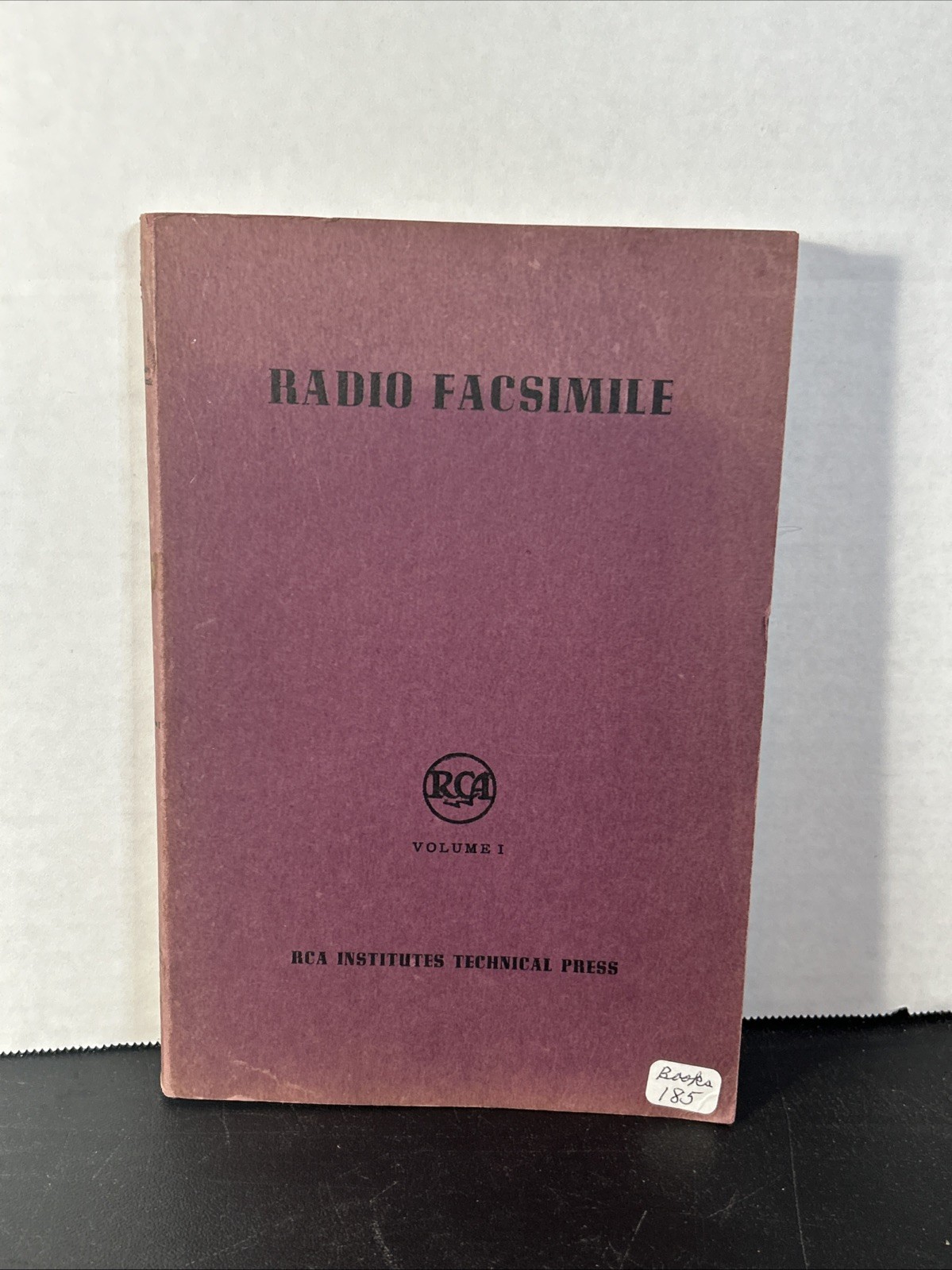 1938 OCTOBER RADIO FACSIMILE SOFTCOVER BOOK VOLUME NO. 1 – RCA