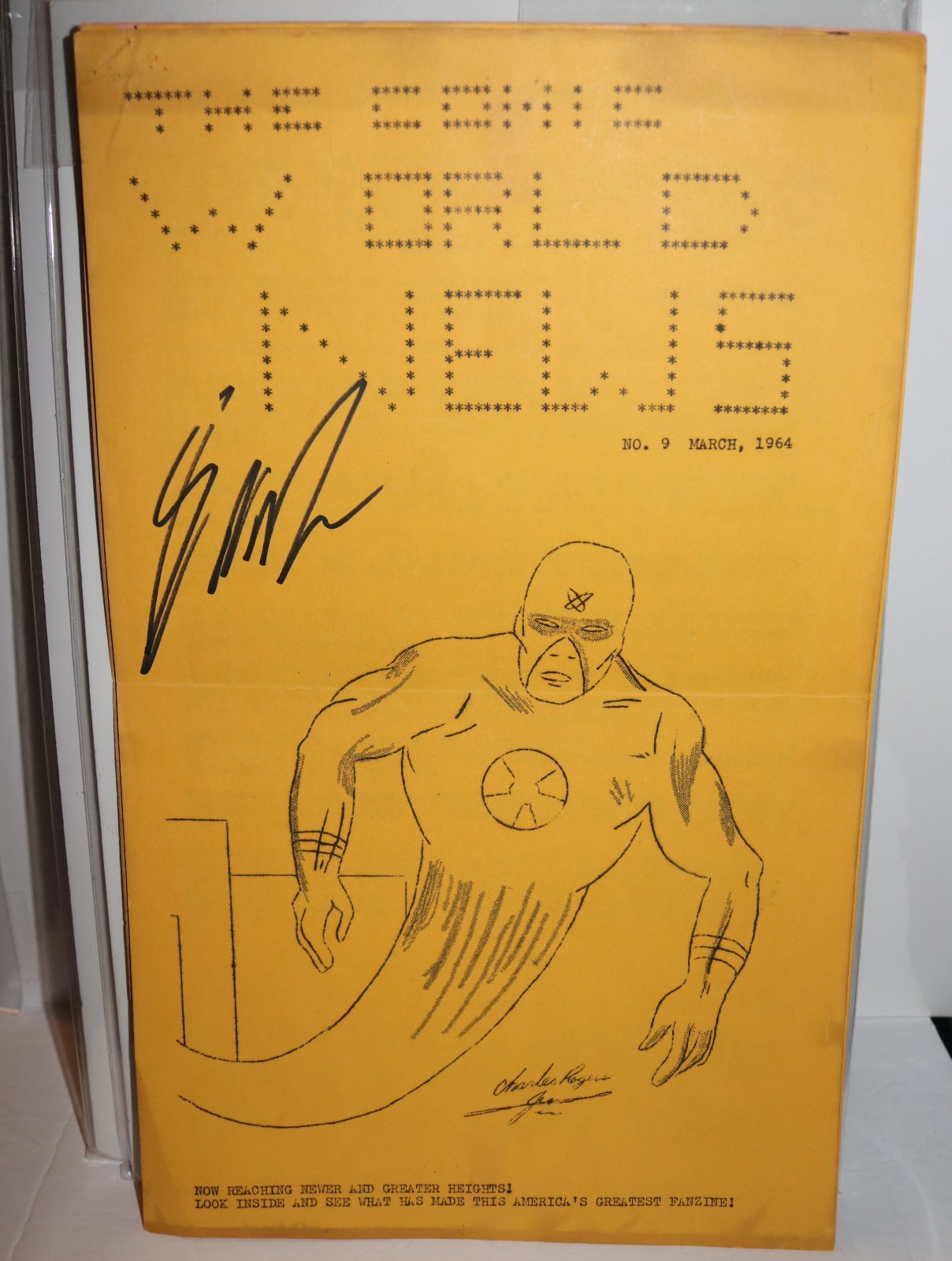 HOLY GRAIL George RR Martin 1964 1st Written Work Fanzine The Comic World News 9