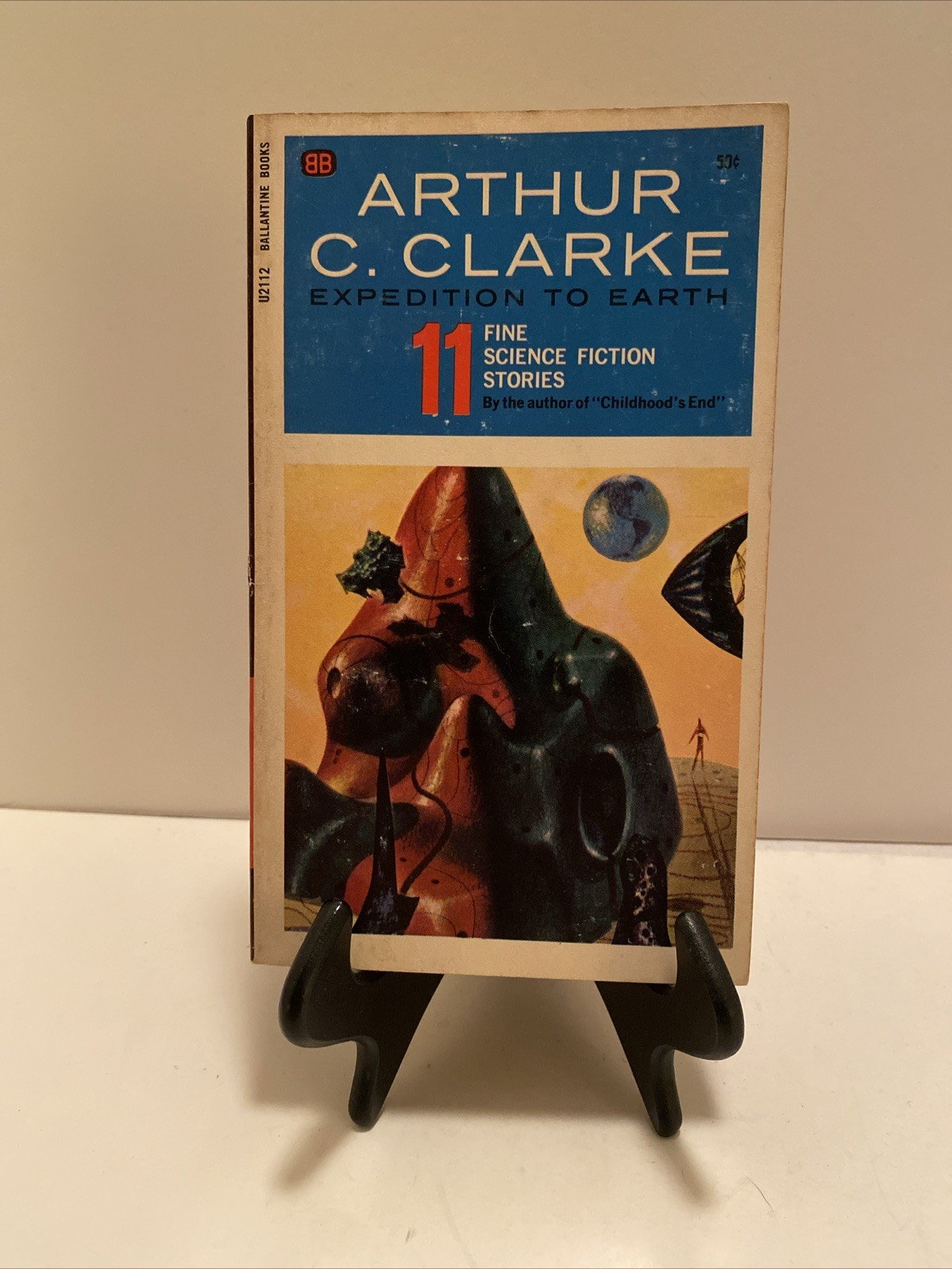 Expedition To Earth by Arthur C. Clarke – vintage 1965 sci-fi pb, Powers cover