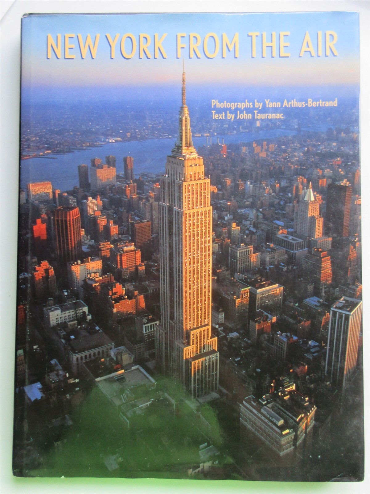New York from the Air 1998 HC / DJ Book by John Tauranac World Trade Center