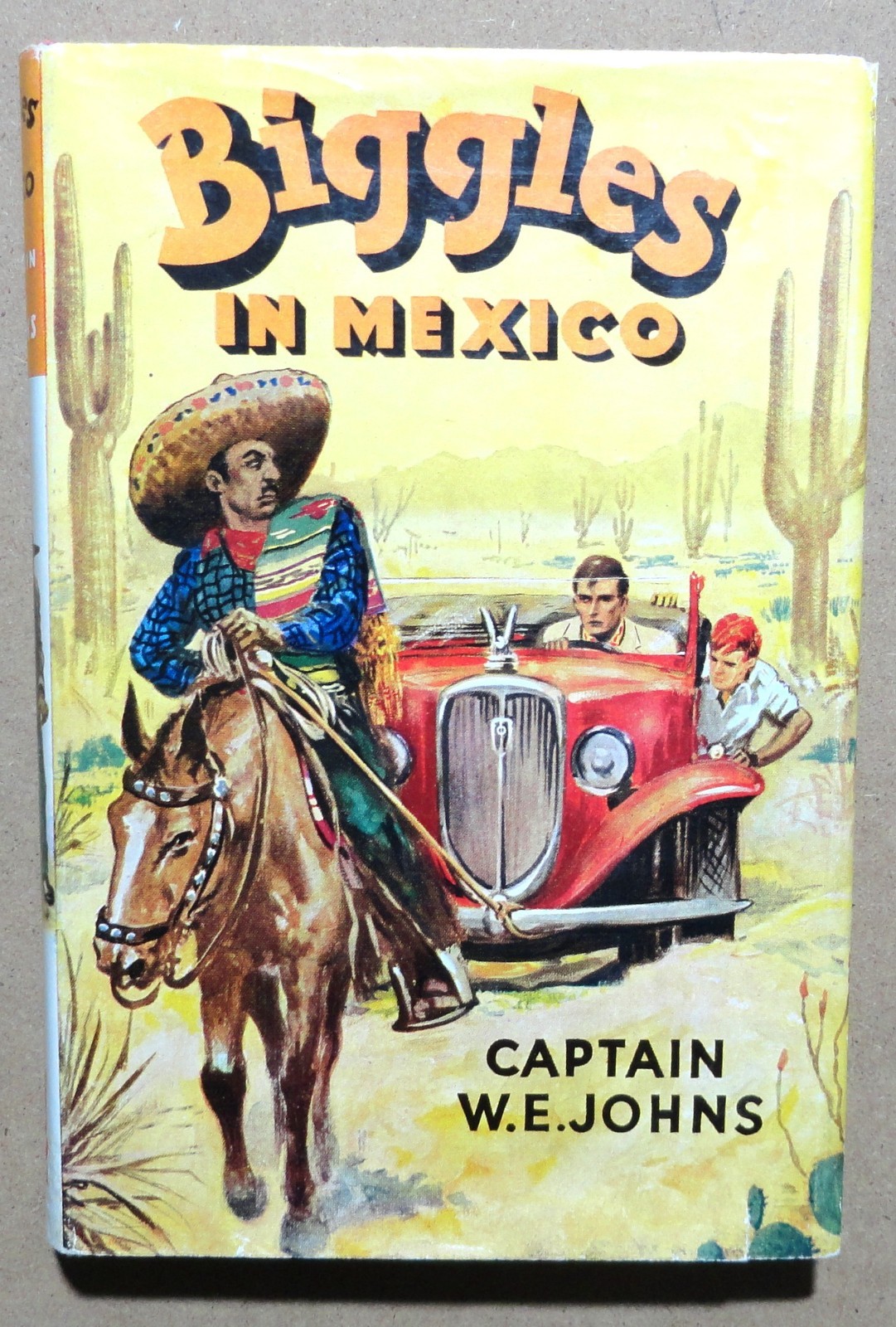 BIGGLES IN MEXICO – 1959 – 1st Edition – „Like New“ – Hardcover – Original D/W