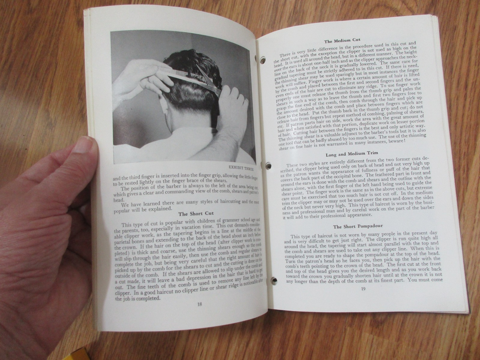 Practical and Scientific Barbering Text Book – 1947