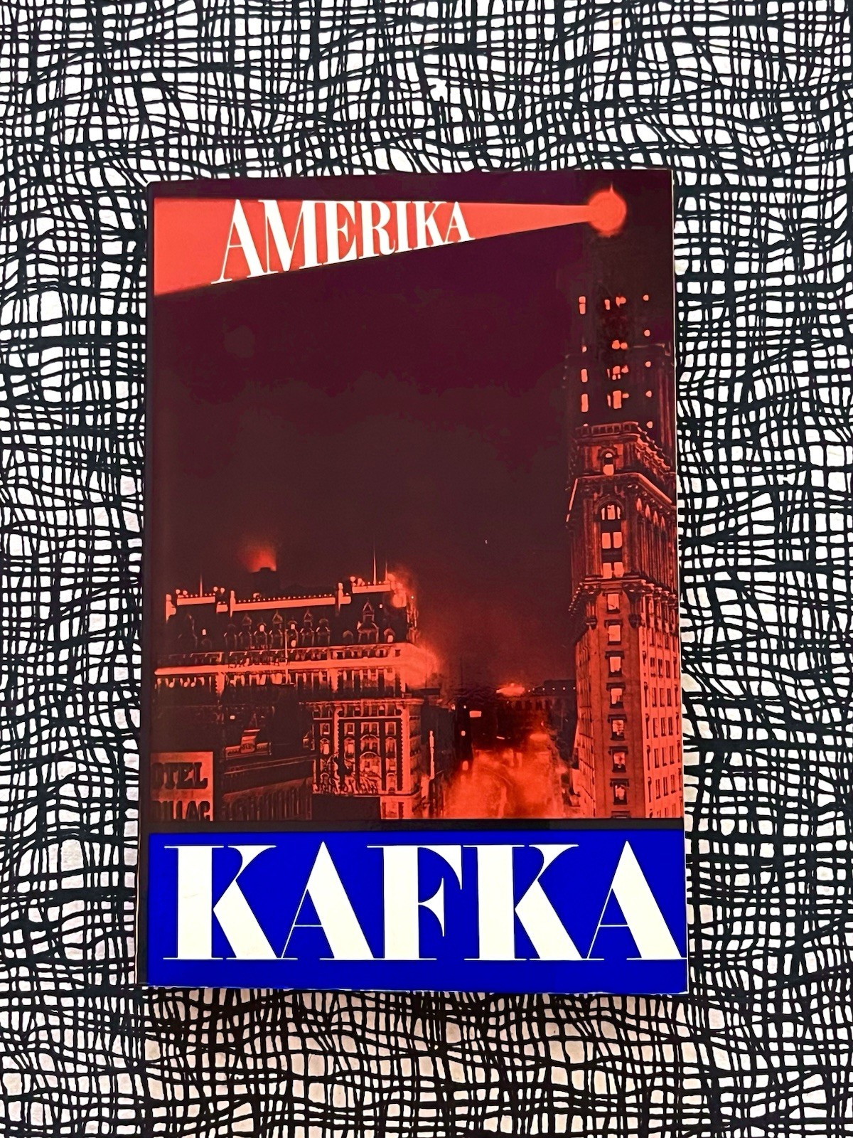 AMERIKA ~FRANZ KAFKA Schocken Edition 1974 VG+ Paperback Vintage Existentialism