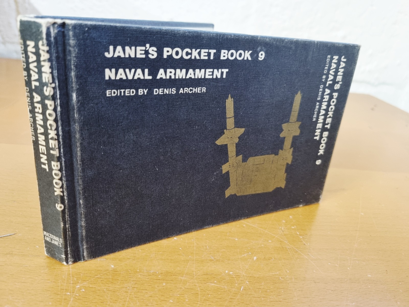 JANE’S POCKET BOOK 9 Naval Armament – edited by Denis Archer – w