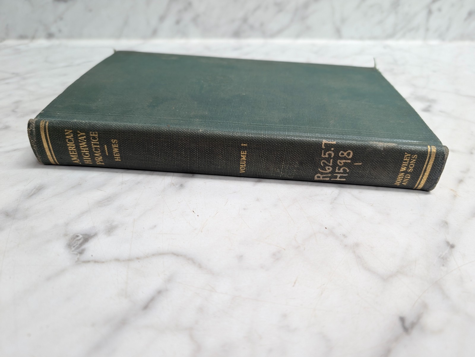 1949 AMERICAN HIGHWAY PRACTICE Hewes Volume 1 John Wiley & Sons Hardcover Book