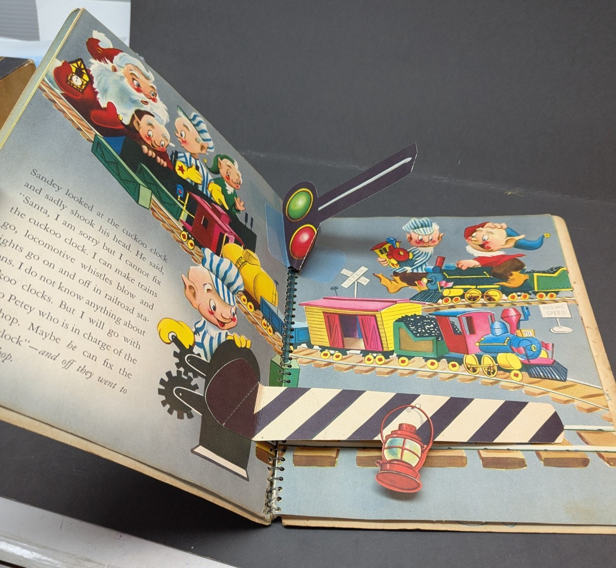 Santa’s Cuckoo Clock Pop-Up Book Christmas Polygraphic Co 1954 Lithographed VTG