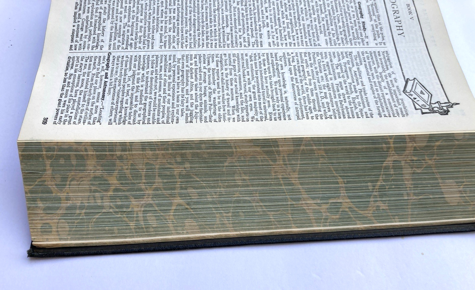 The Volume Library – Educators Association.The W.E Richardson Company 1937