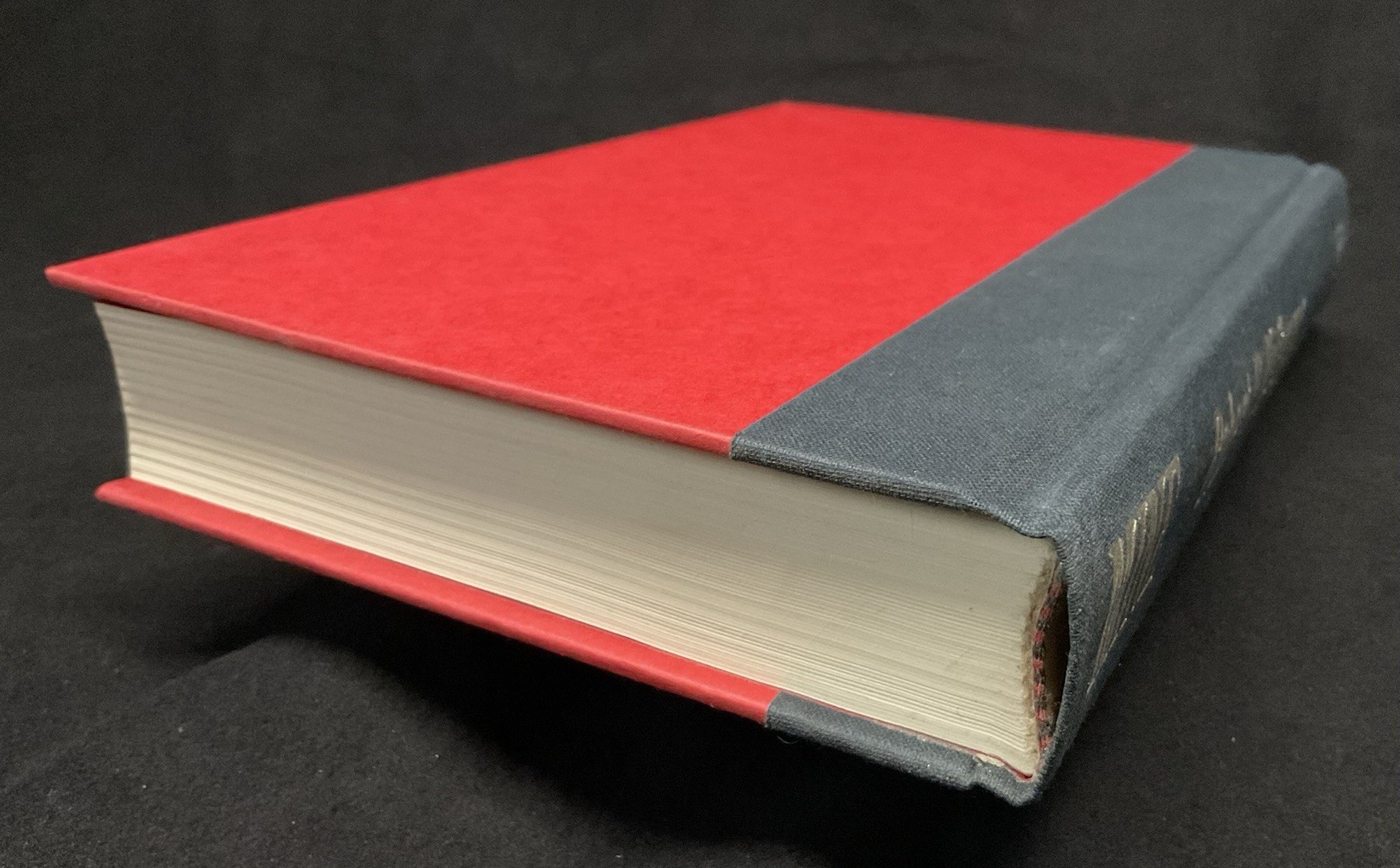 Mine by Robert McCammon (1990) Signed/Inscribed Hardcover First Edition VG Cond