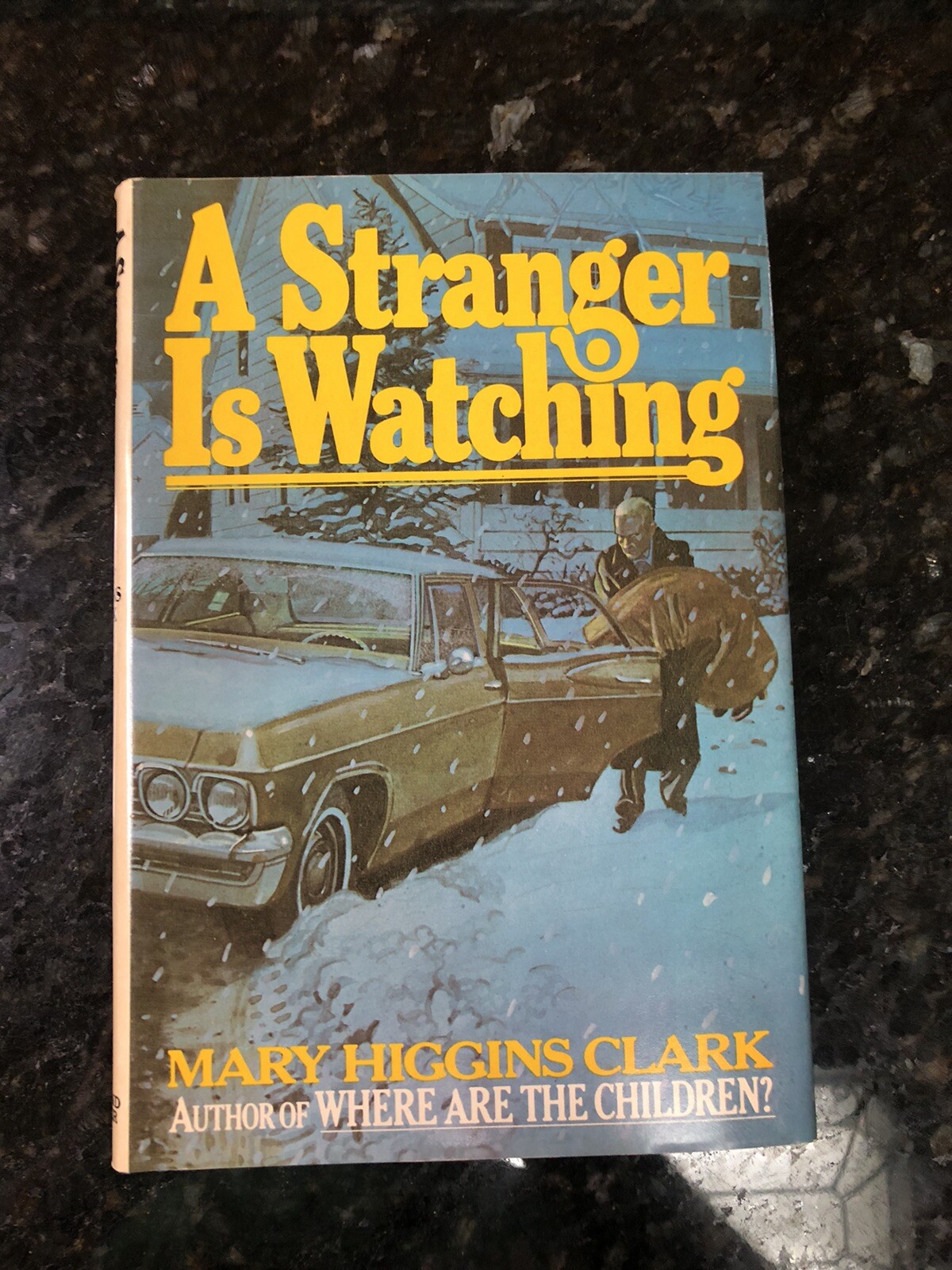Mary Higgins Clark A STRANGER IS WATCHING Book Club Edition Terrifying Murders