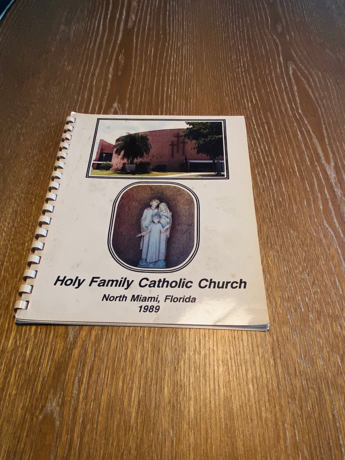 Holy Family Catholic Church North Miami Florida 1989 Commemorative Album Vtg