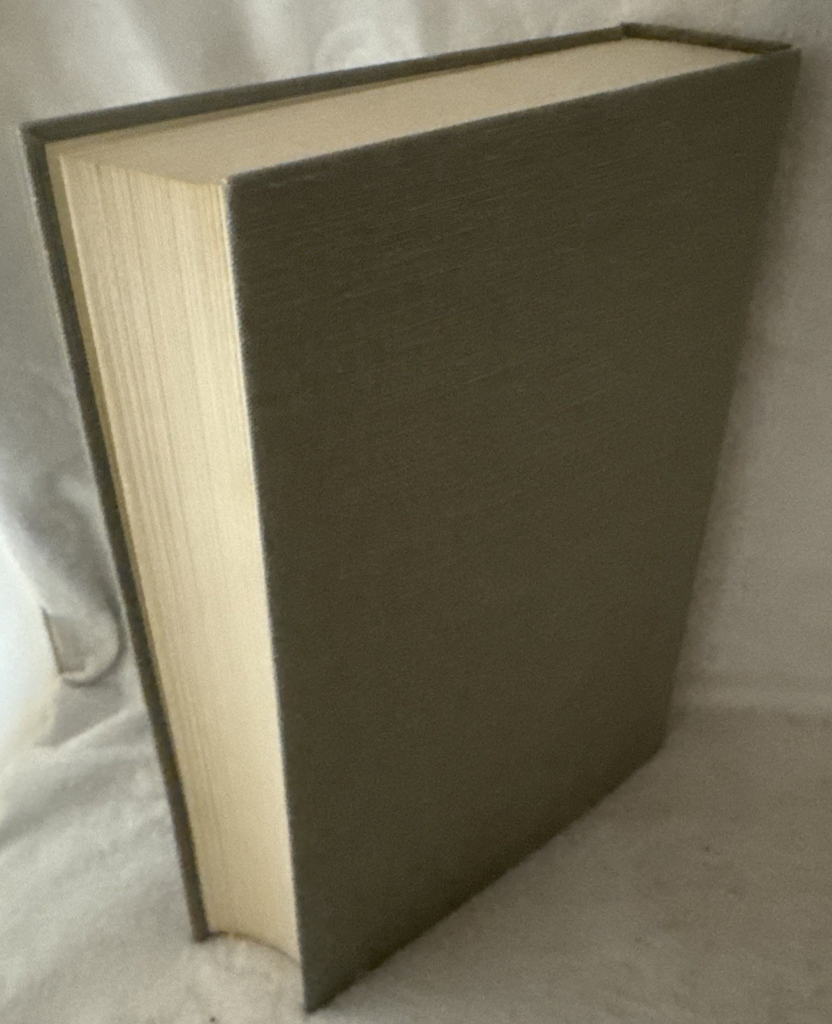 The Story of the Irish Race by Seumas MacManus 1983 History of Ireland