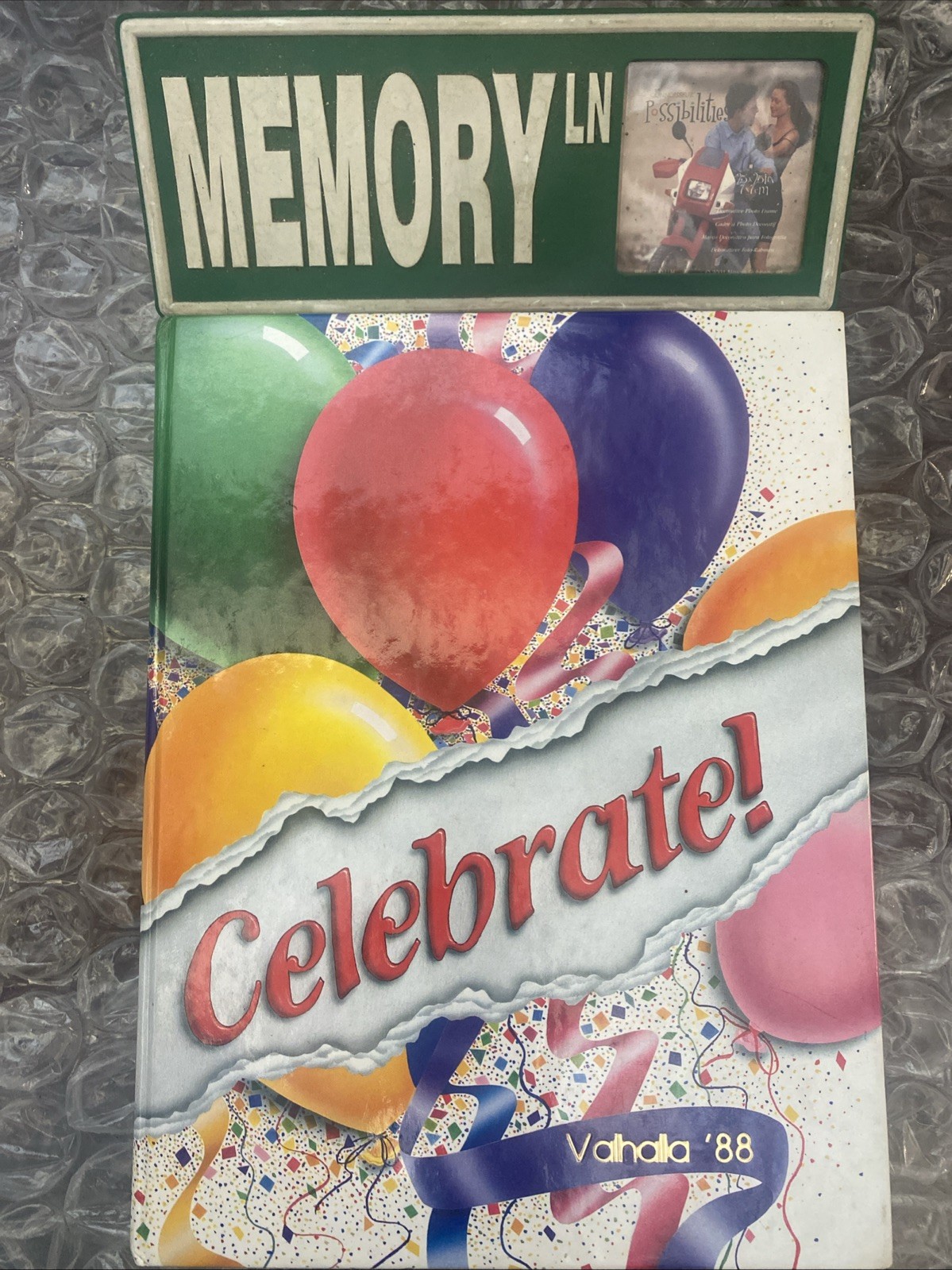 ORIGINAL 1988 LYNBROOK HIGH YEARBOOK/ANNUAL/JOURNAL/SAN JOSE, CALIFORNIA