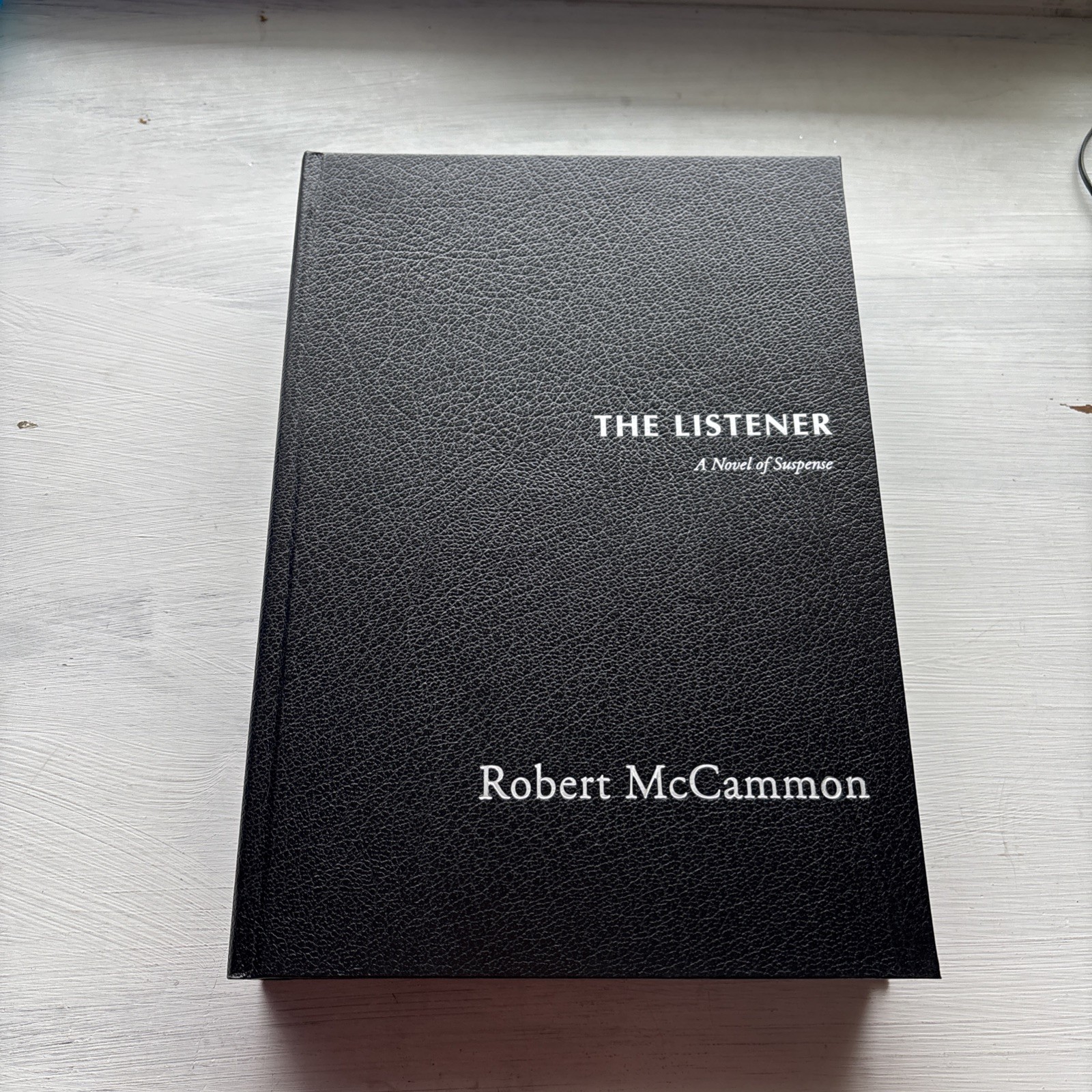 Robert McCammon / LISTENER NOVEL OF SUSPENSE SIGNED AND TRAYCASED LETTERED 2018