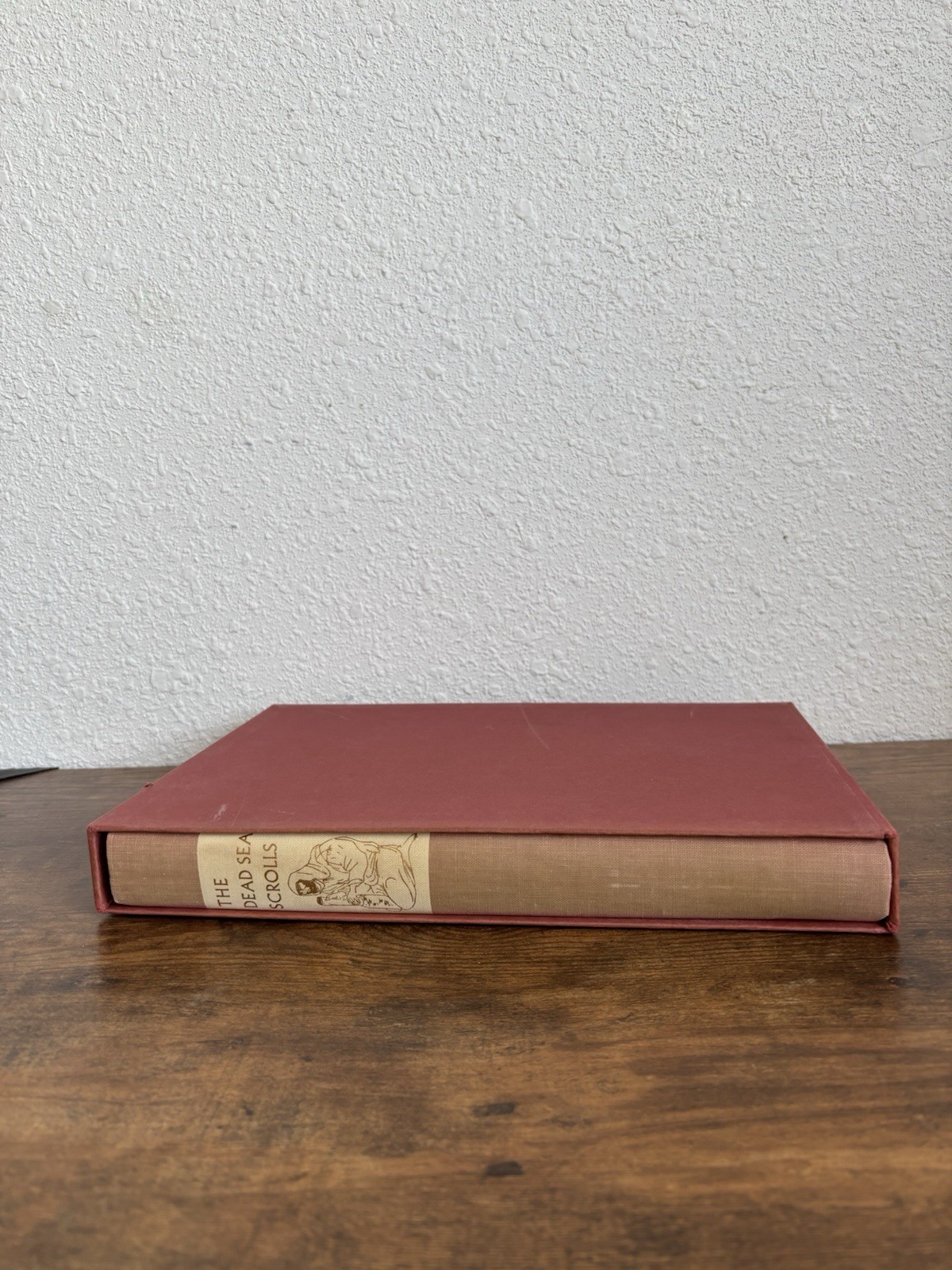 The Dead Sea Scrolls, Translated by Geza Vermes, Illustrated by Shraga Weil 1967