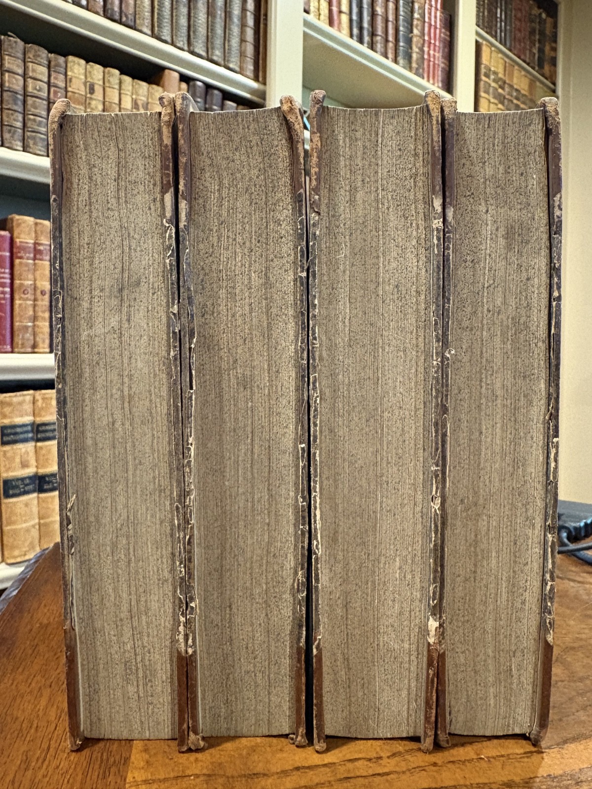 1835 Chambers‘ Biographical Dictionary of Eminent Scotsmen. Complete 4-Volume