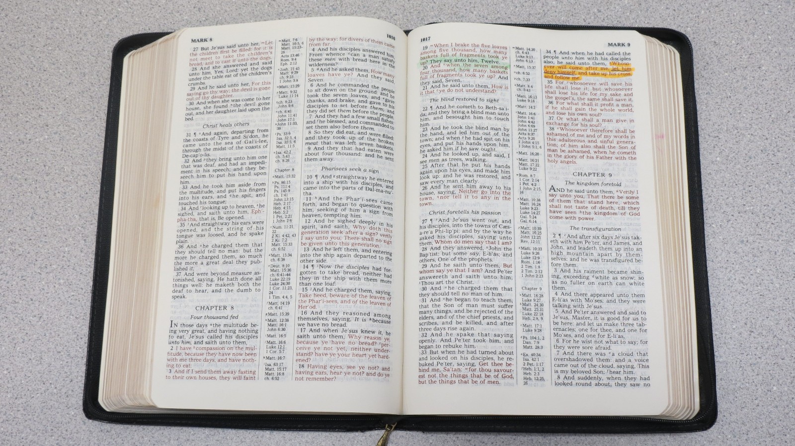 Crown Reference Bible KJV Broadman Holman – bonded black leather with zipper