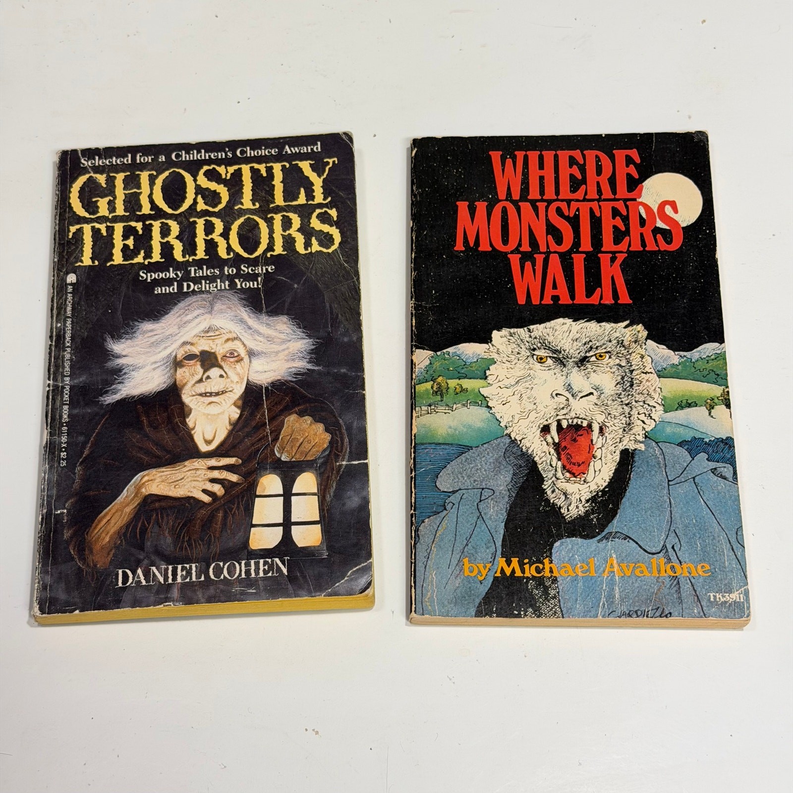 Where Monsters Walk 1978 1st Print + Ghostly Terrors Lot Vintage Horror PB