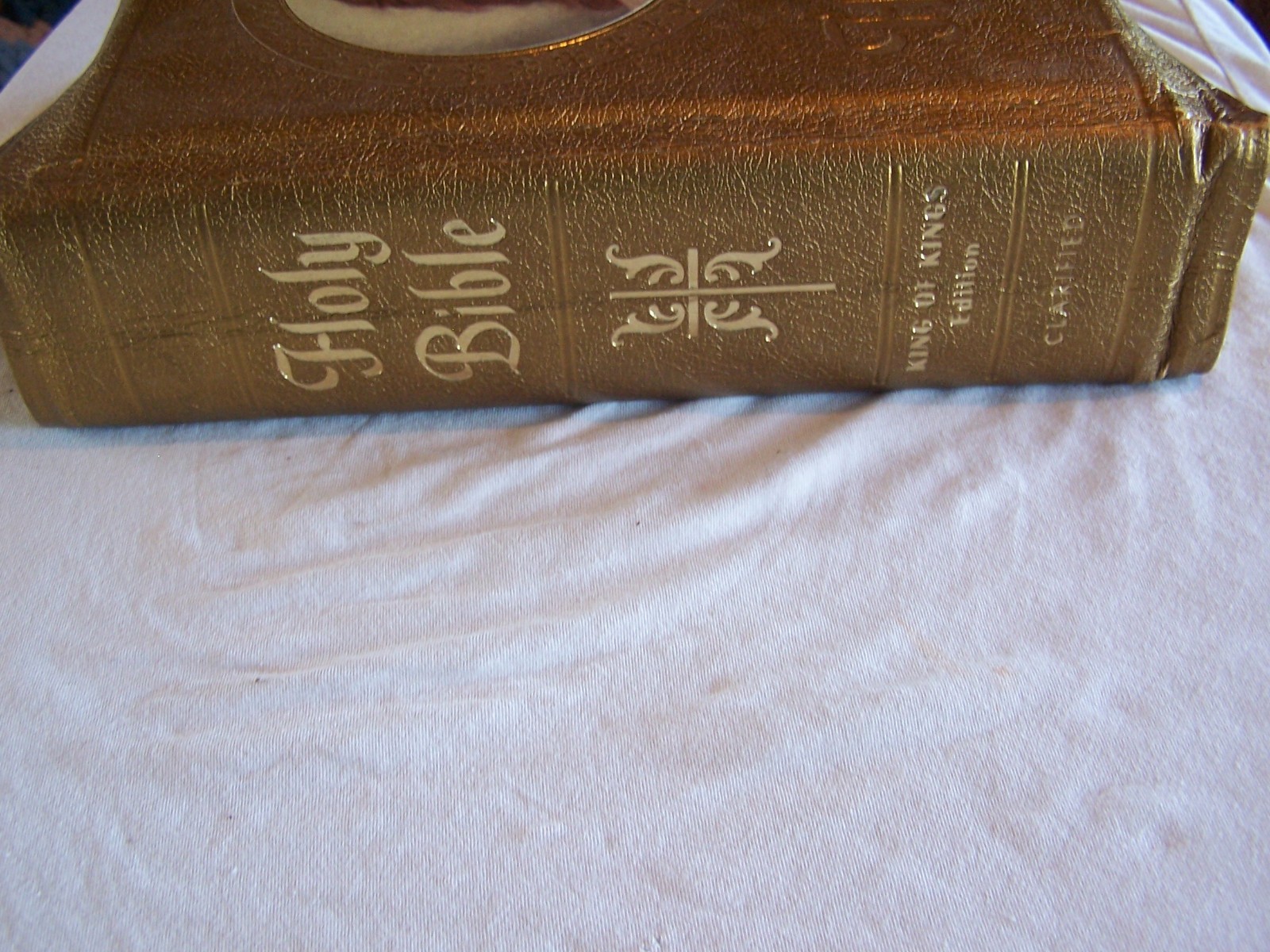 XL Holy Bible Vintage King Of Kings Clarified Edition King James Version 1966