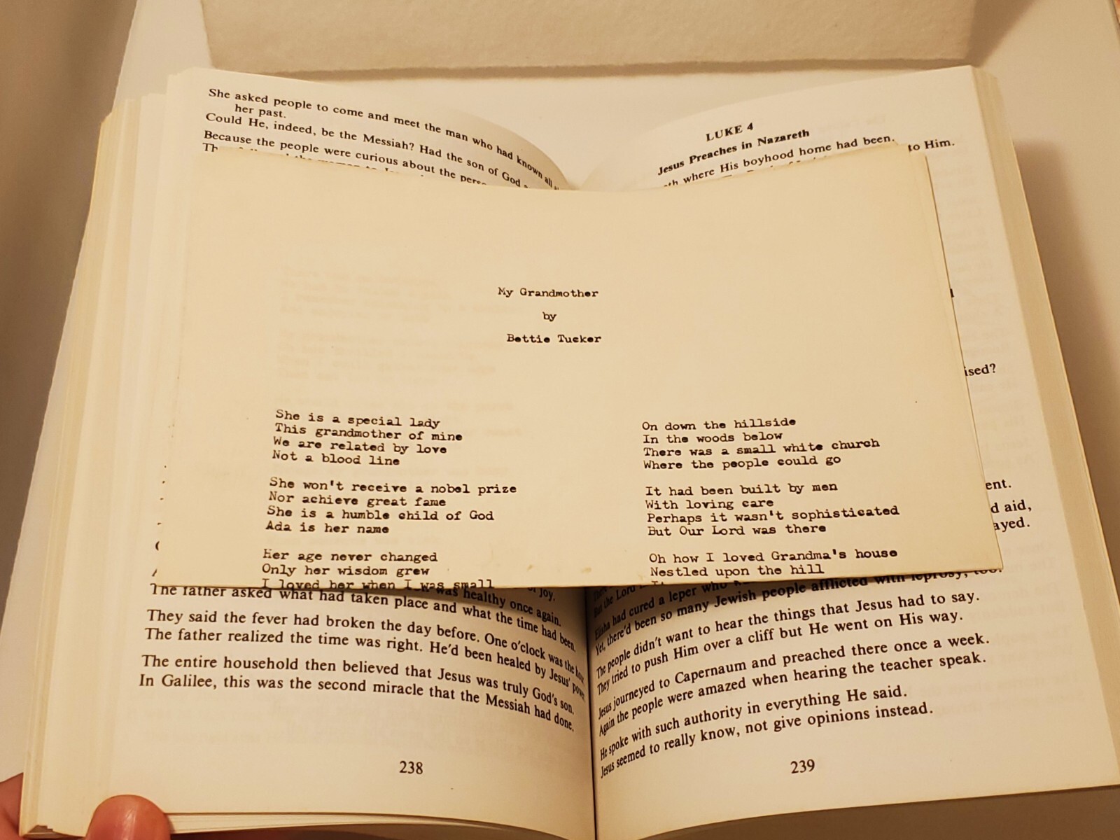 1982 The Children’s Rhyming Bible in verse signed by author Bettie Tucker
