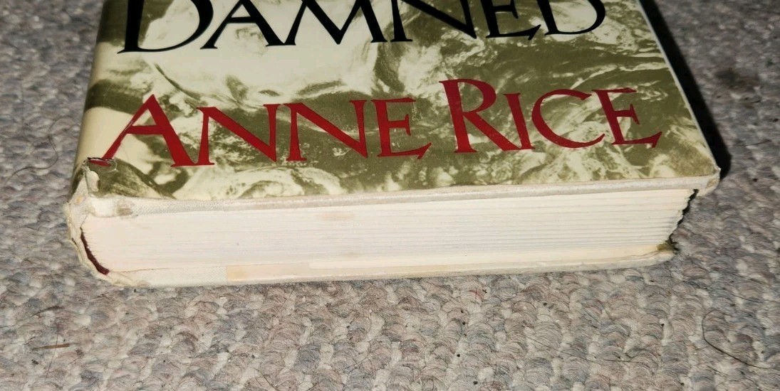 The Queen of The Damned Anne Rice Autographed Signed 1st Ed Hardcover Book