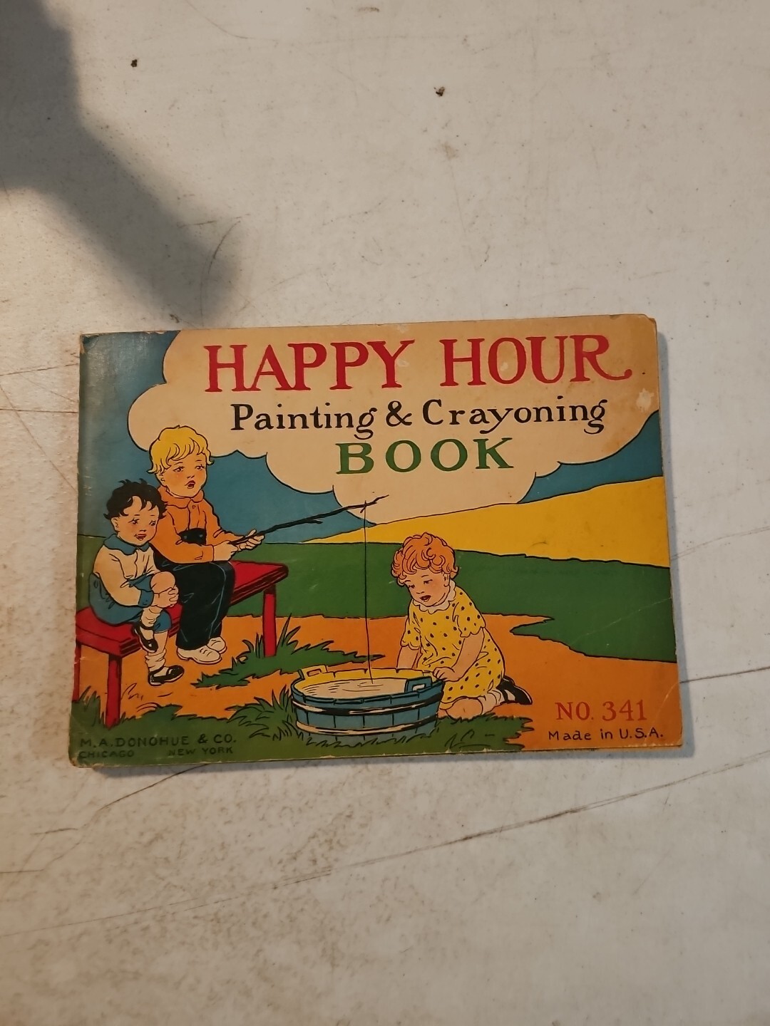 Vintage Happy Hour Painting & Crayoning Book. M.A. Donahue & Co No. 341