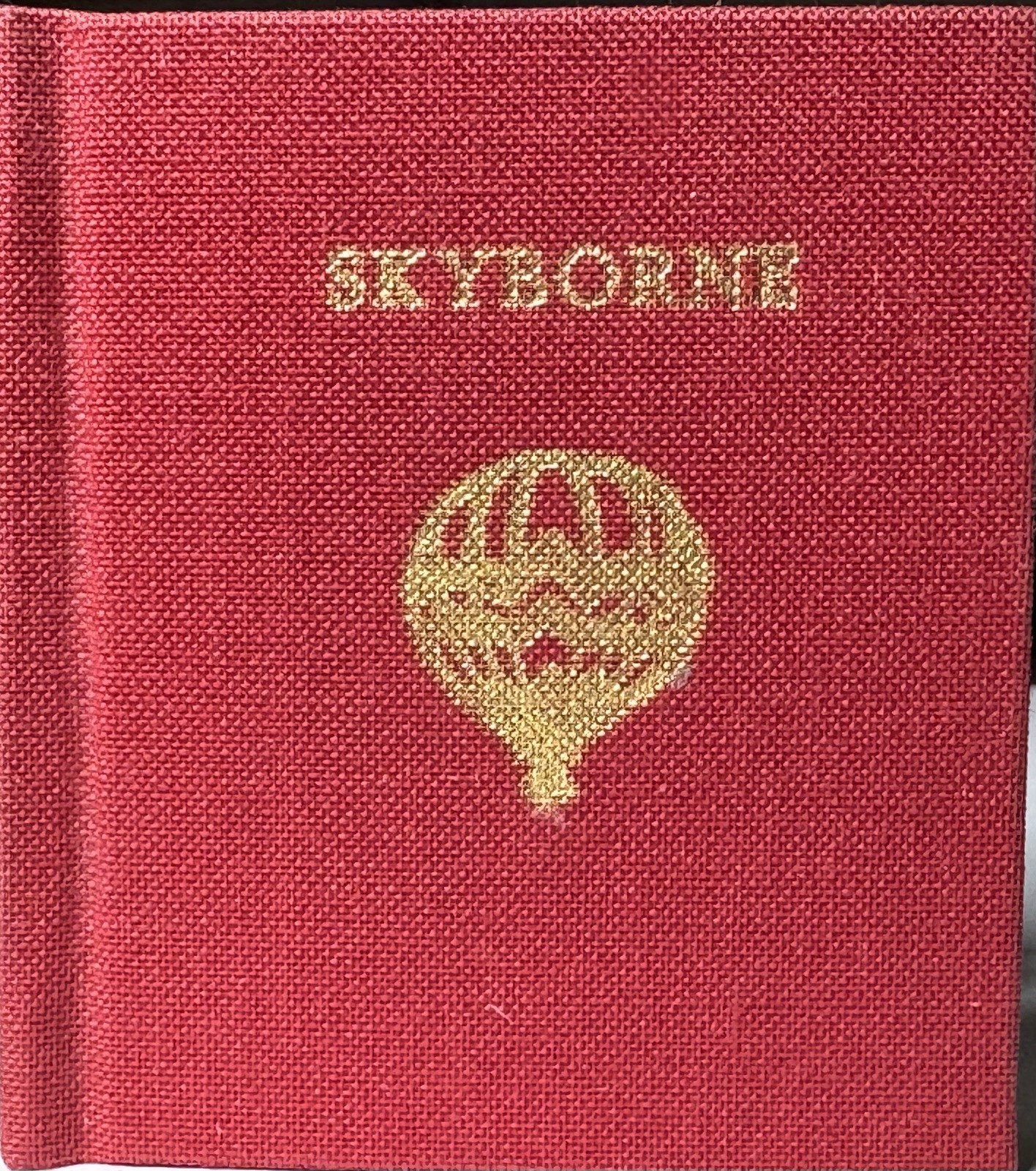 MINIATURE BOOK “SKYBORNE”. Somesuch Press 1985 2 X 2 1/2 Inches