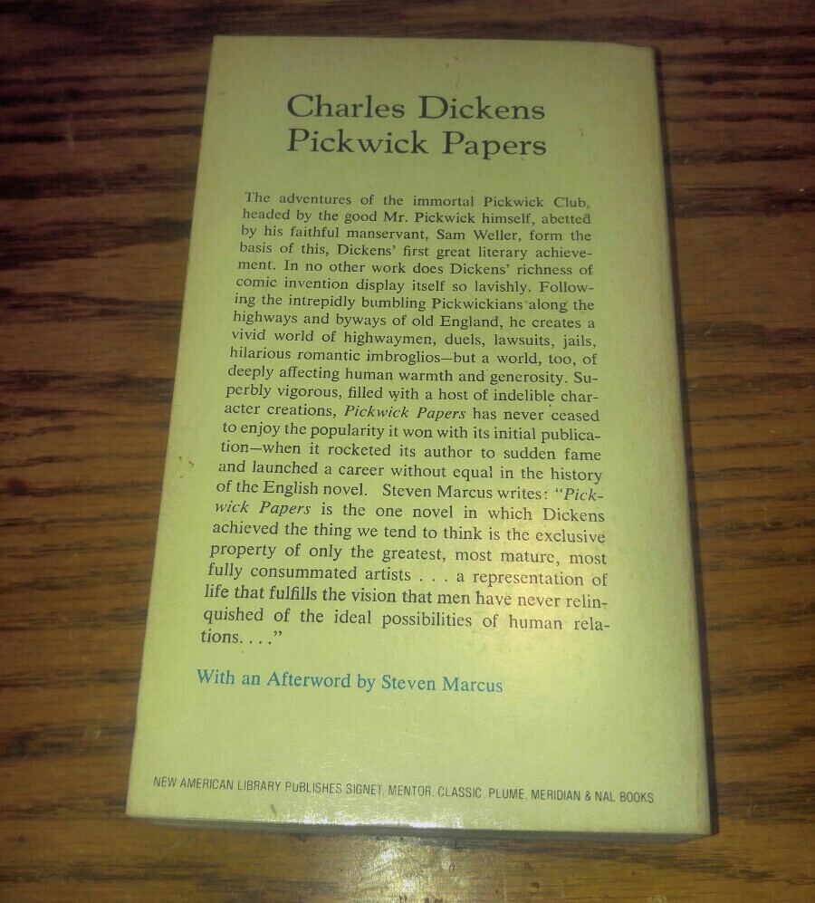 Charles Dickens Pickwick Papers Paperback Book Signet Classic