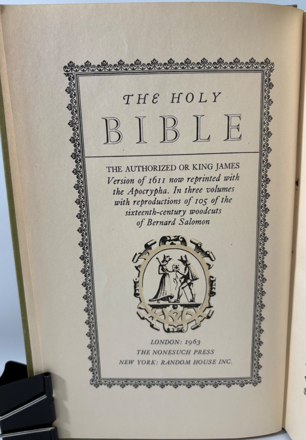 New Testament with Apocrypha Nonesuch Press 1963 Volume III King James Version