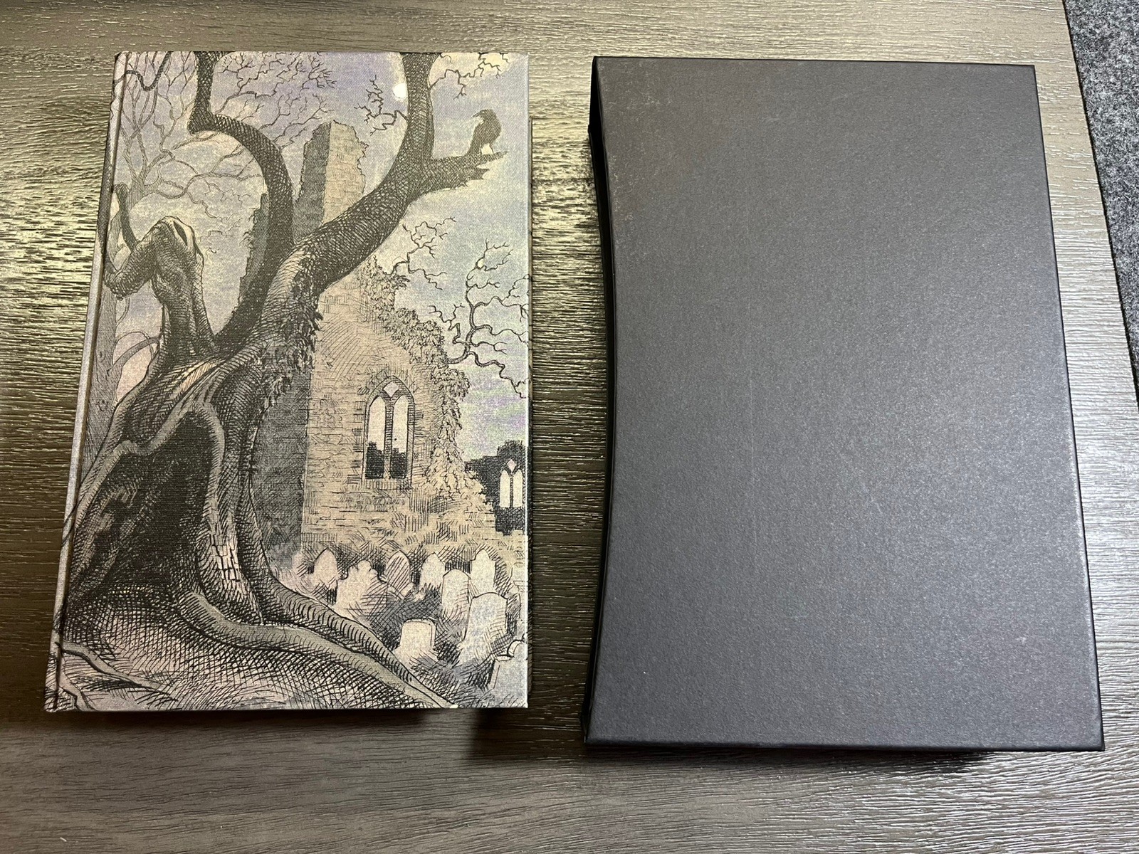 Collected Ghost Stories, M. R. James (Folio Society: 2007) Horror Anthology Exc