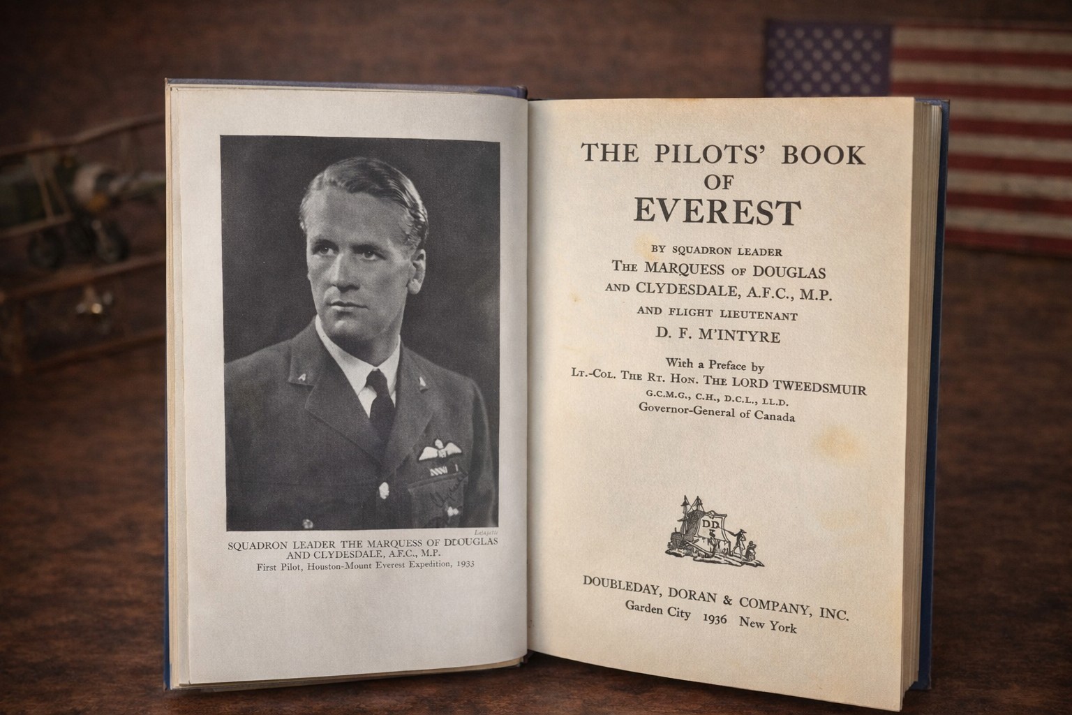The Pilots Book of Everest 1936 First Edition Houston Expedition Aviation RAF