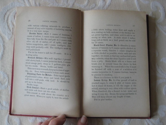 Antique Advertisement Book Captive Secrets 500 Favorite Formulas Collection