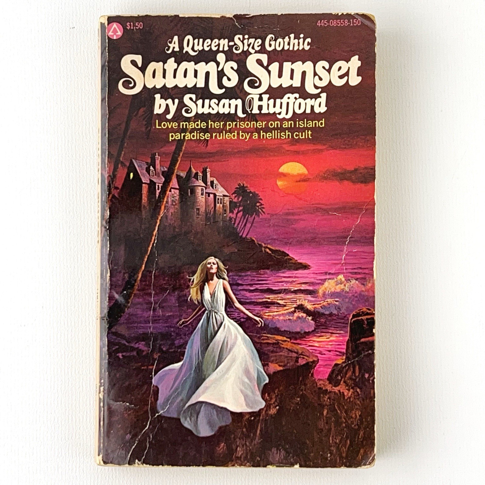 Satan’s Sunset by Susan Hufford (1977, A Queen-Size Gothic) – Paperback
