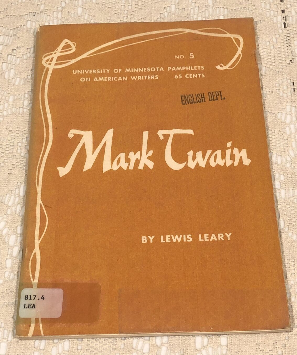 Mark Twain by Lewis Leary 1968 University of Minnesota Pamphlets #5