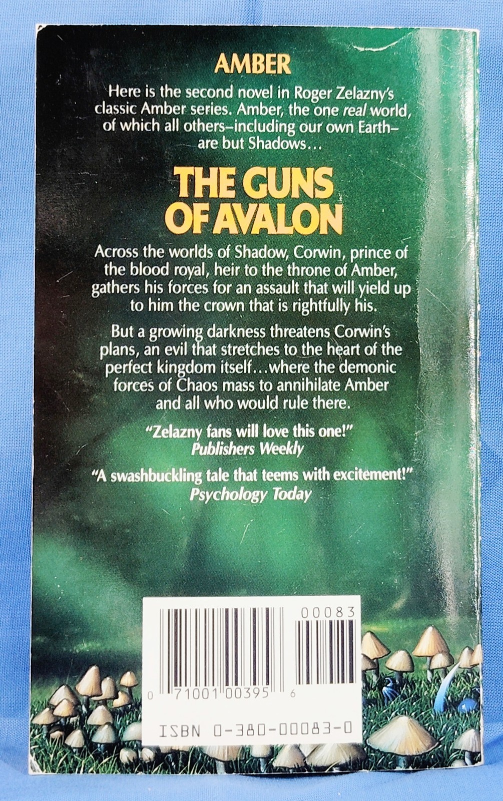 Lot of 2 – Roger Zelazny Chronicles of Amber Avalon + Blood of Amber PB Avon