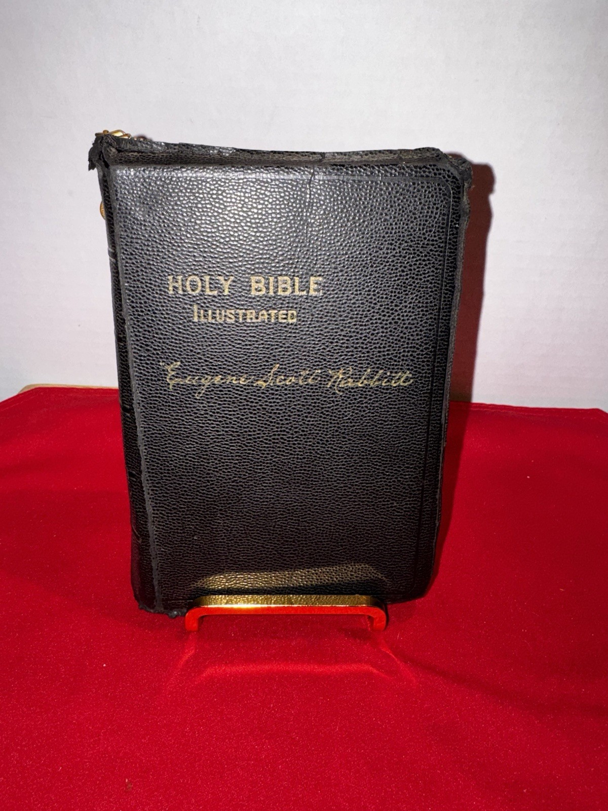 1950s Holy Bible KJV Self Pronouncing Edition World Pub. Zippered Black leather