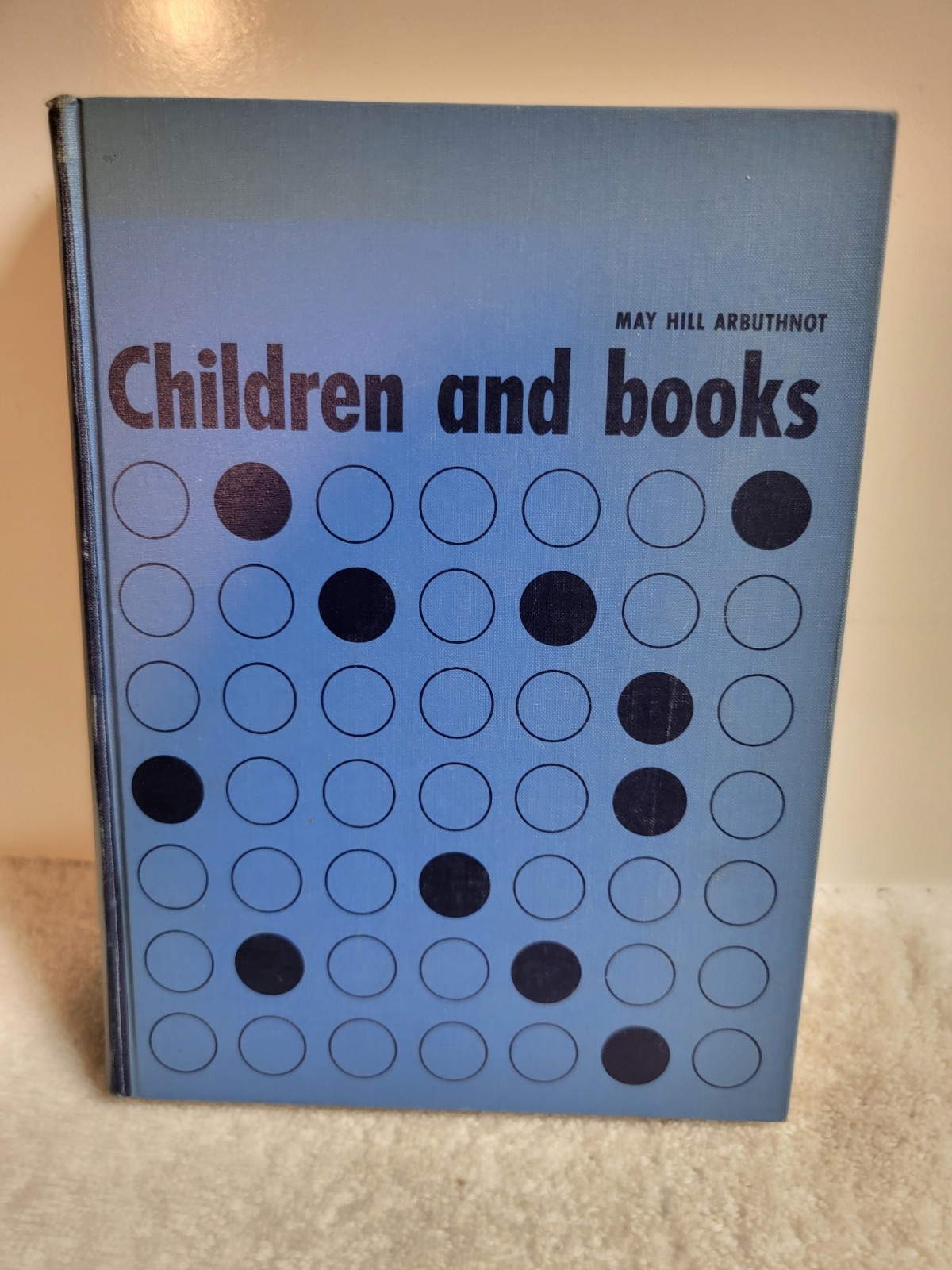 LIKE NEW! Children and Books by May Hill Arbuthnot (1957, Hardcover) 