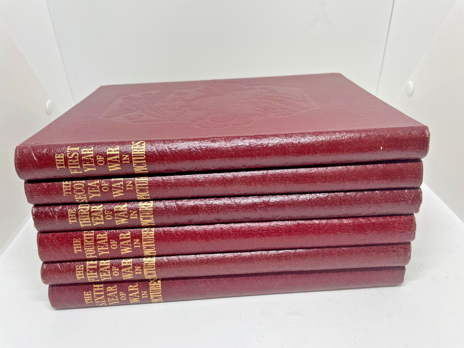The Year of War in Pictures Vintage WW2 Complete 6 Volumes Odhams Press London