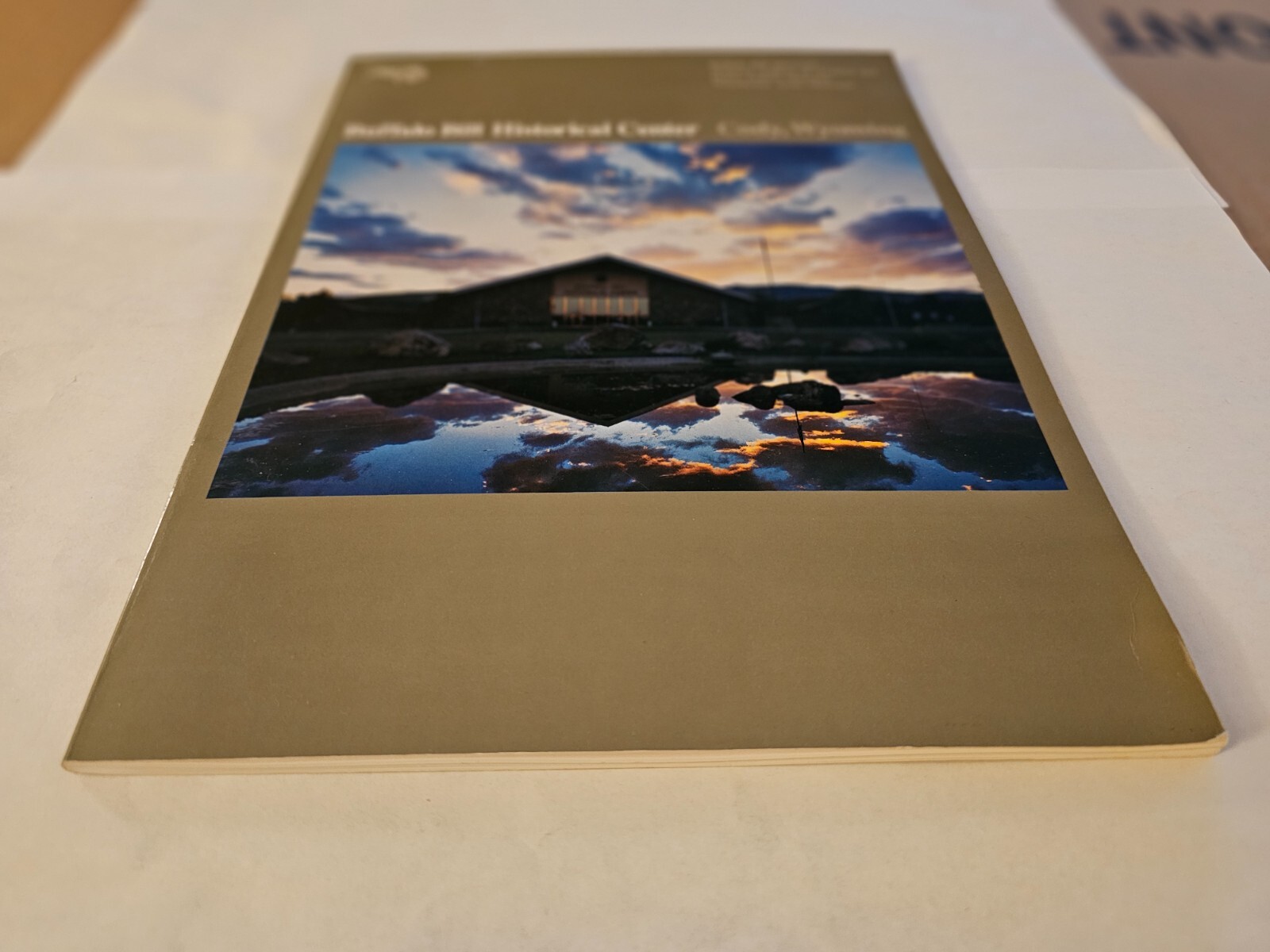 1984 BUFFALO BILL HISTORICAL CENTER BOOK CODY WYOMING WILD WEST MUSEUM COWBOY OL